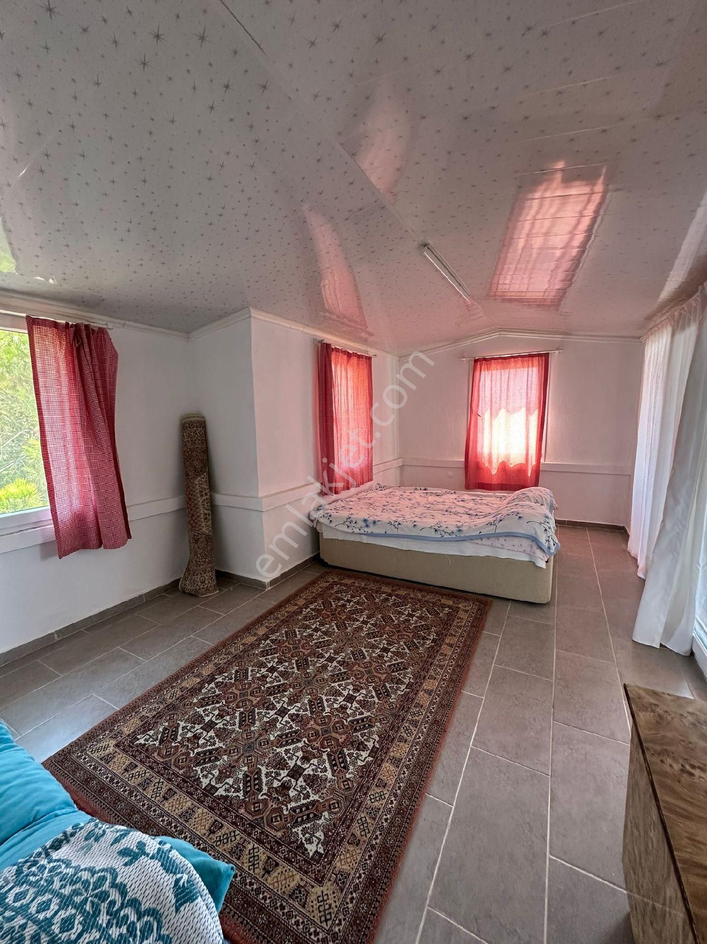 Gözütok Mimarlık Emlak 'tan Denize Yürüme Mesafesinde 4+1 Tripleks Villa - Görsel 7