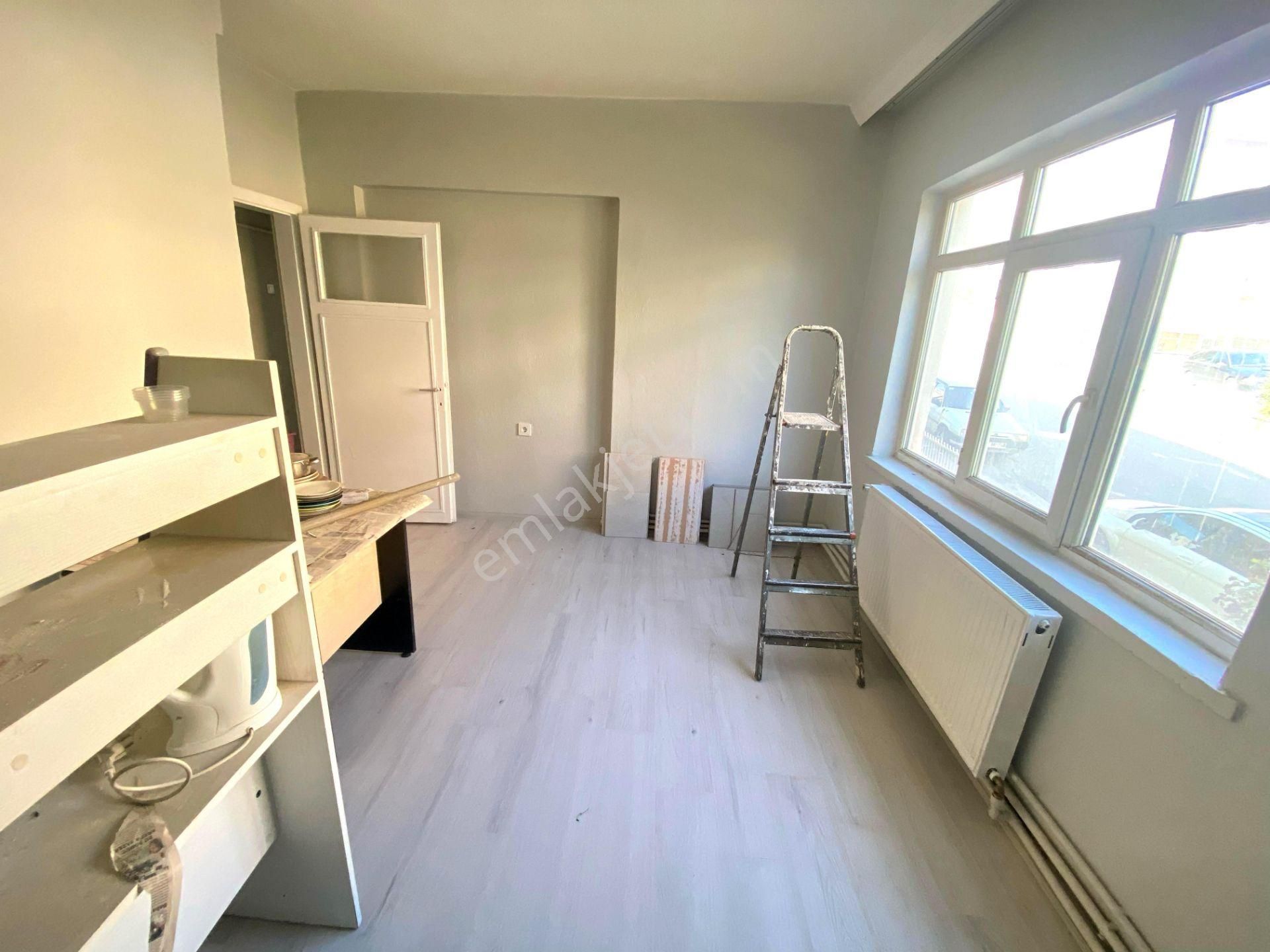 Uzman Emlak'dan Gata Ve Etlik Şehir Hastanesi Yakını Yüksek Giriş (altında Daire Var ) Yapılı 2+1 - Görsel 9