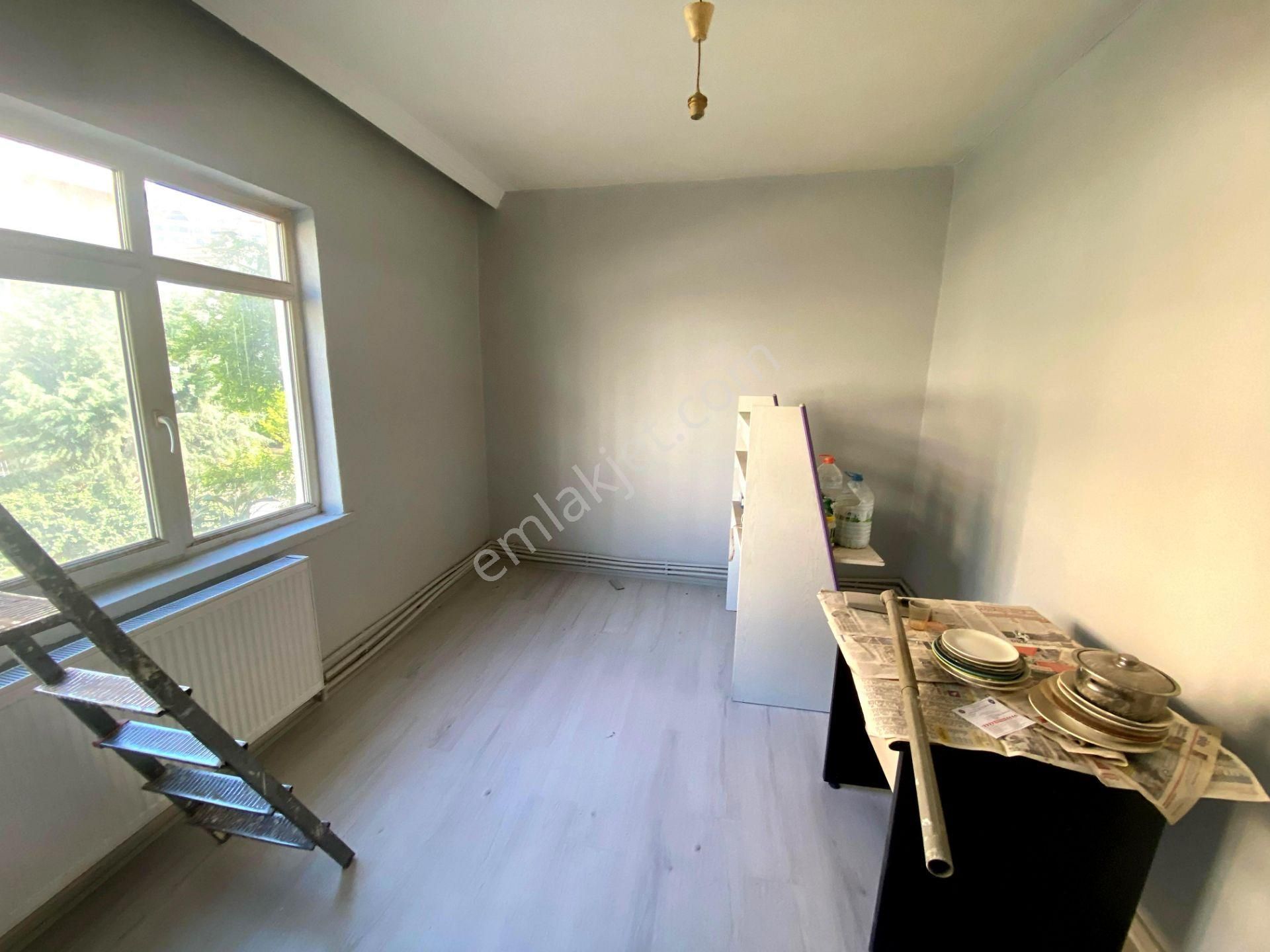 Uzman Emlak'dan Gata Ve Etlik Şehir Hastanesi Yakını Yüksek Giriş (altında Daire Var ) Yapılı 2+1 - Görsel 8