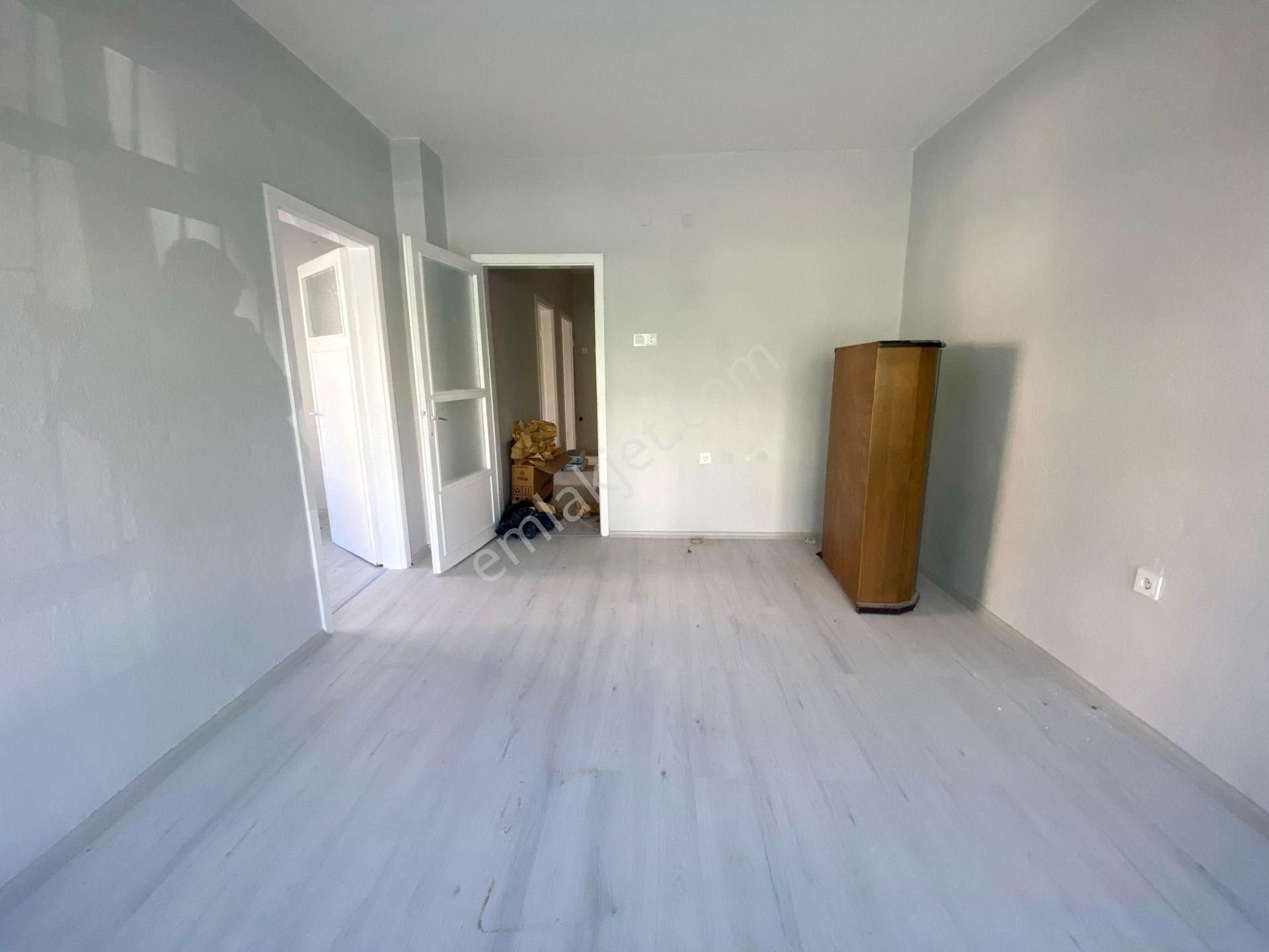 Uzman Emlak'dan Gata Ve Etlik Şehir Hastanesi Yakını Yüksek Giriş (altında Daire Var ) Yapılı 2+1 - Görsel 4