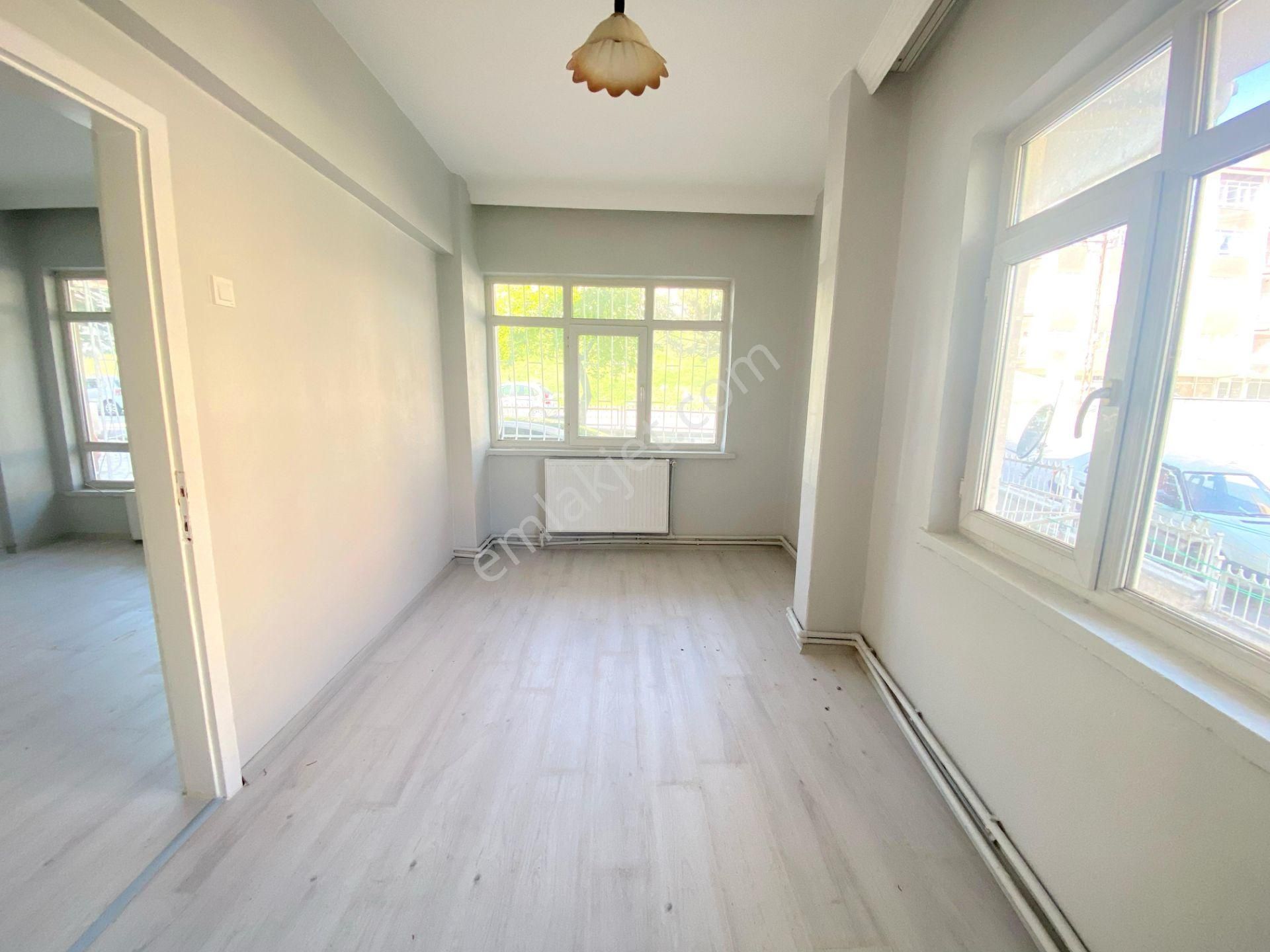 Uzman Emlak'dan Gata Ve Etlik Şehir Hastanesi Yakını Yüksek Giriş (altında Daire Var ) Yapılı 2+1 - Görsel 6