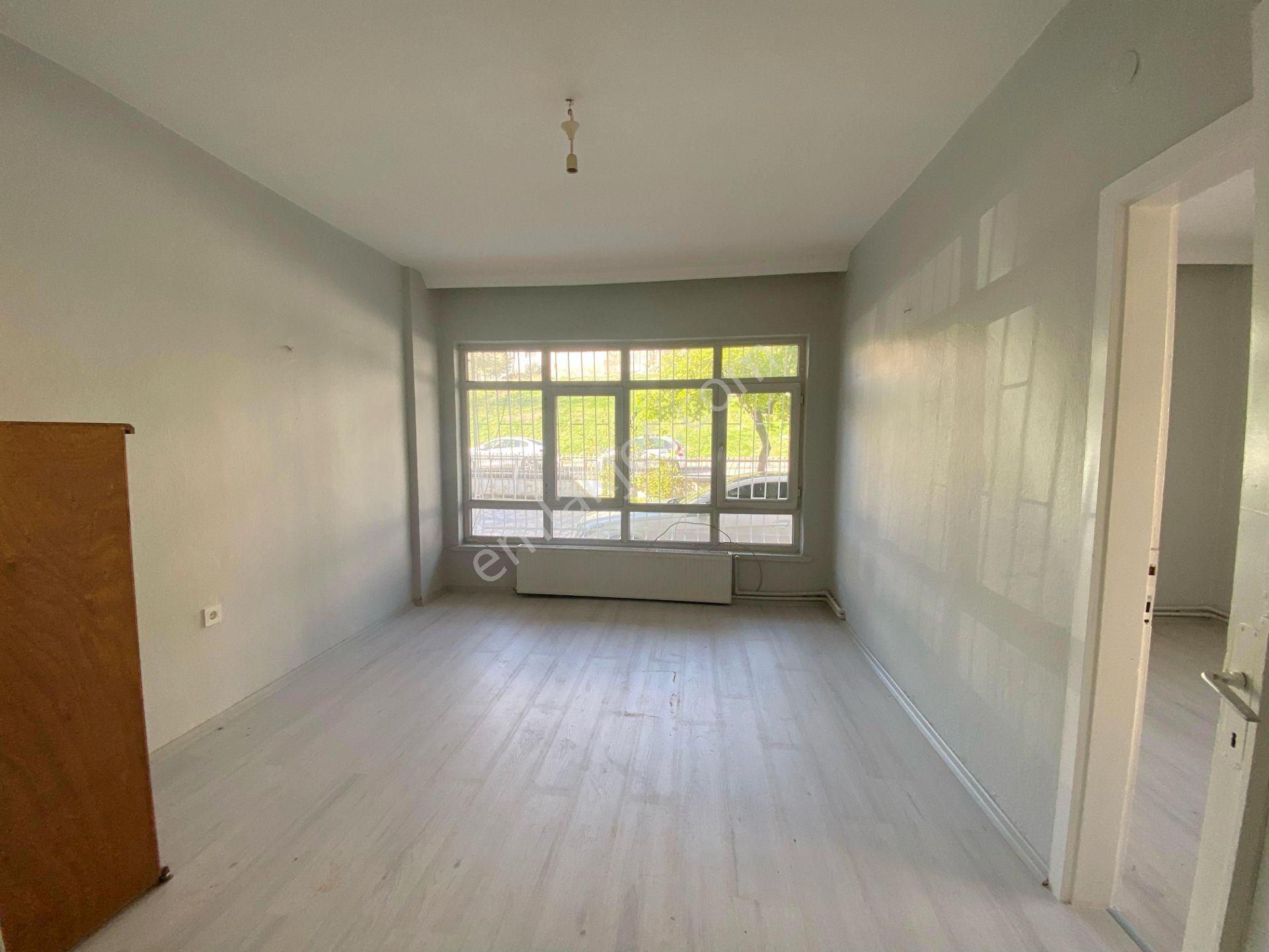 Uzman Emlak'dan Gata Ve Etlik Şehir Hastanesi Yakını Yüksek Giriş (altında Daire Var ) Yapılı 2+1 - Görsel 2