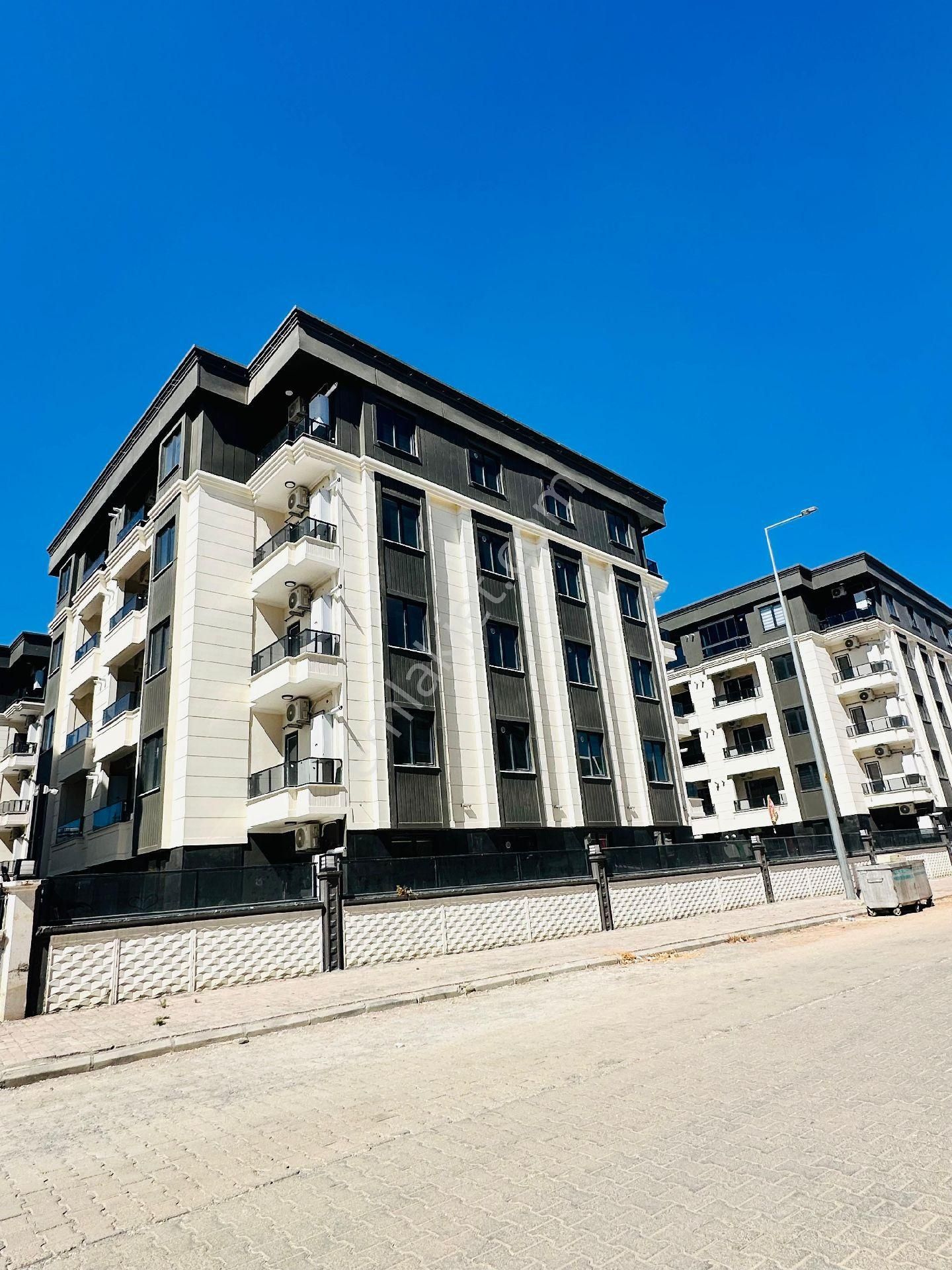 Doğu Emlak'tan Satılık 1+1 Ful Eşyali