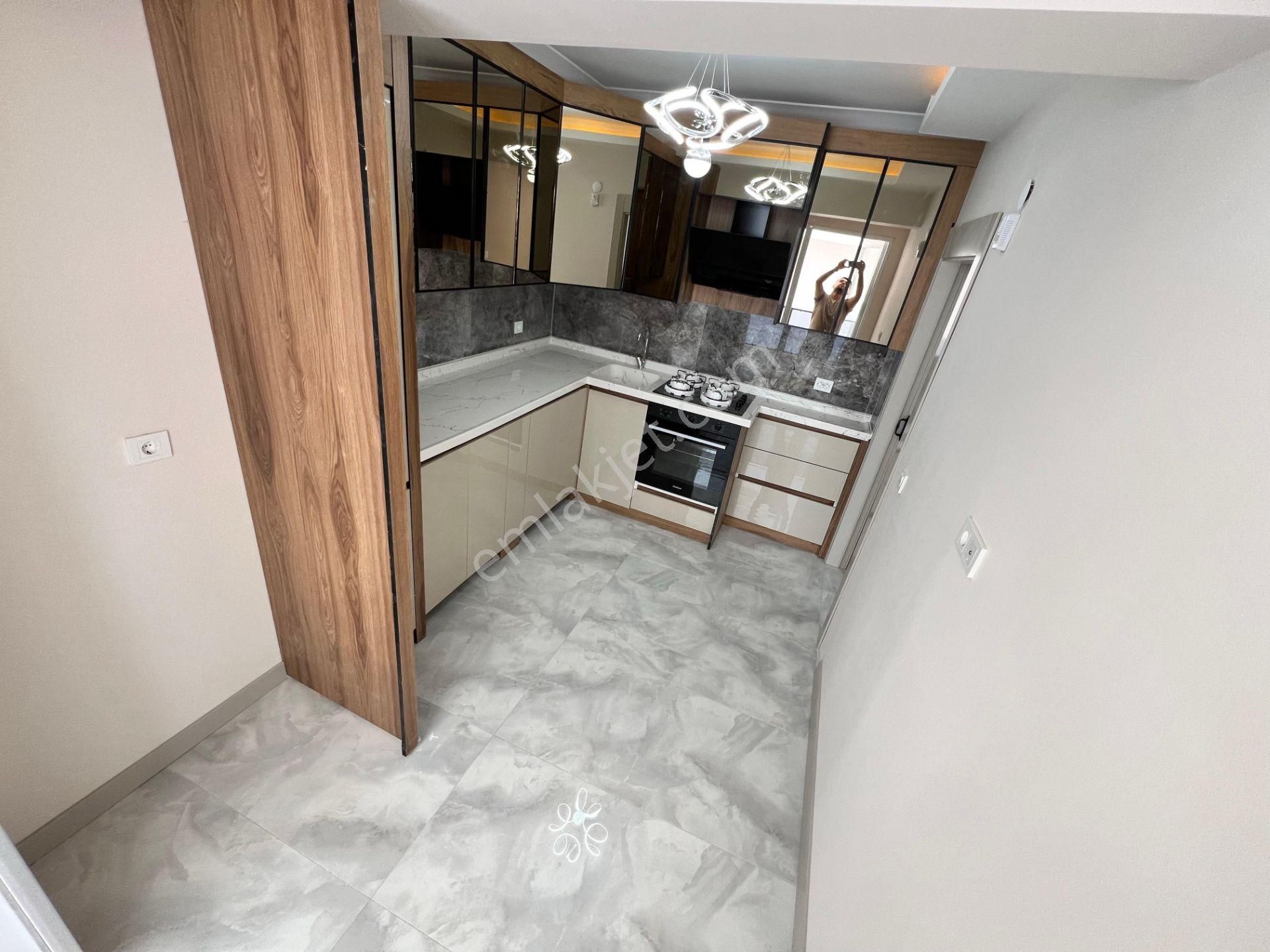 M.kemal Mah 2+1 Ultra Lüks Yapıda Çok Geniş Sıfır Daire - Görsel 11