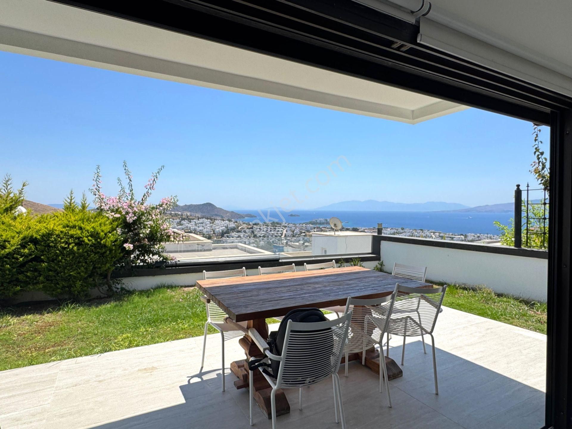 Akyarlar Fener Mevkiinde Satılık Deniz Manzaralı 4+1 Villa - Görsel 12