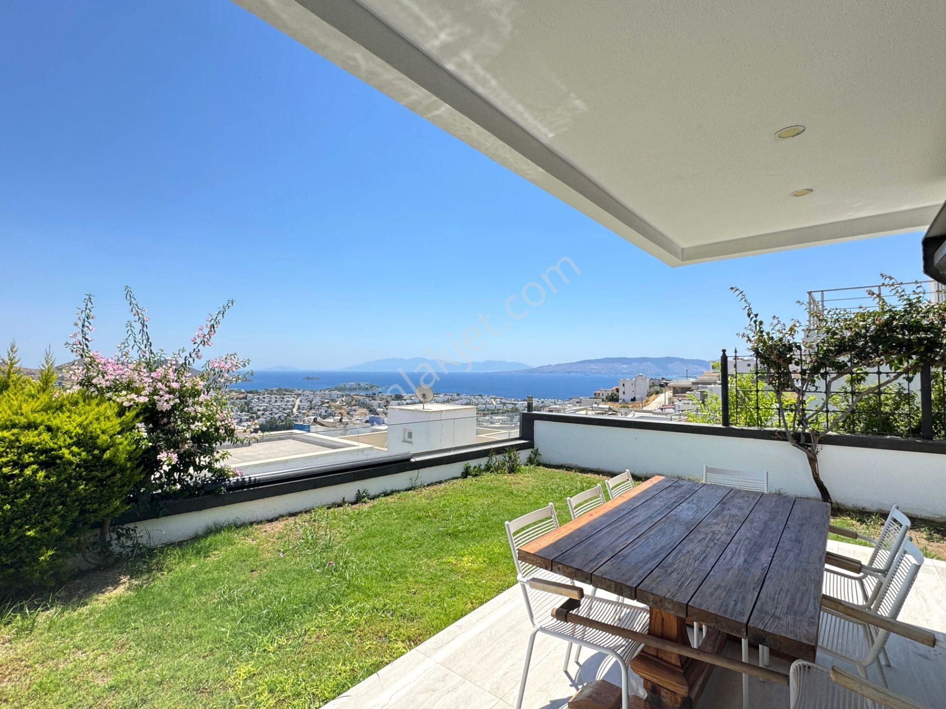 Akyarlar Fener Mevkiinde Satılık Deniz Manzaralı 4+1 Villa - Görsel 14