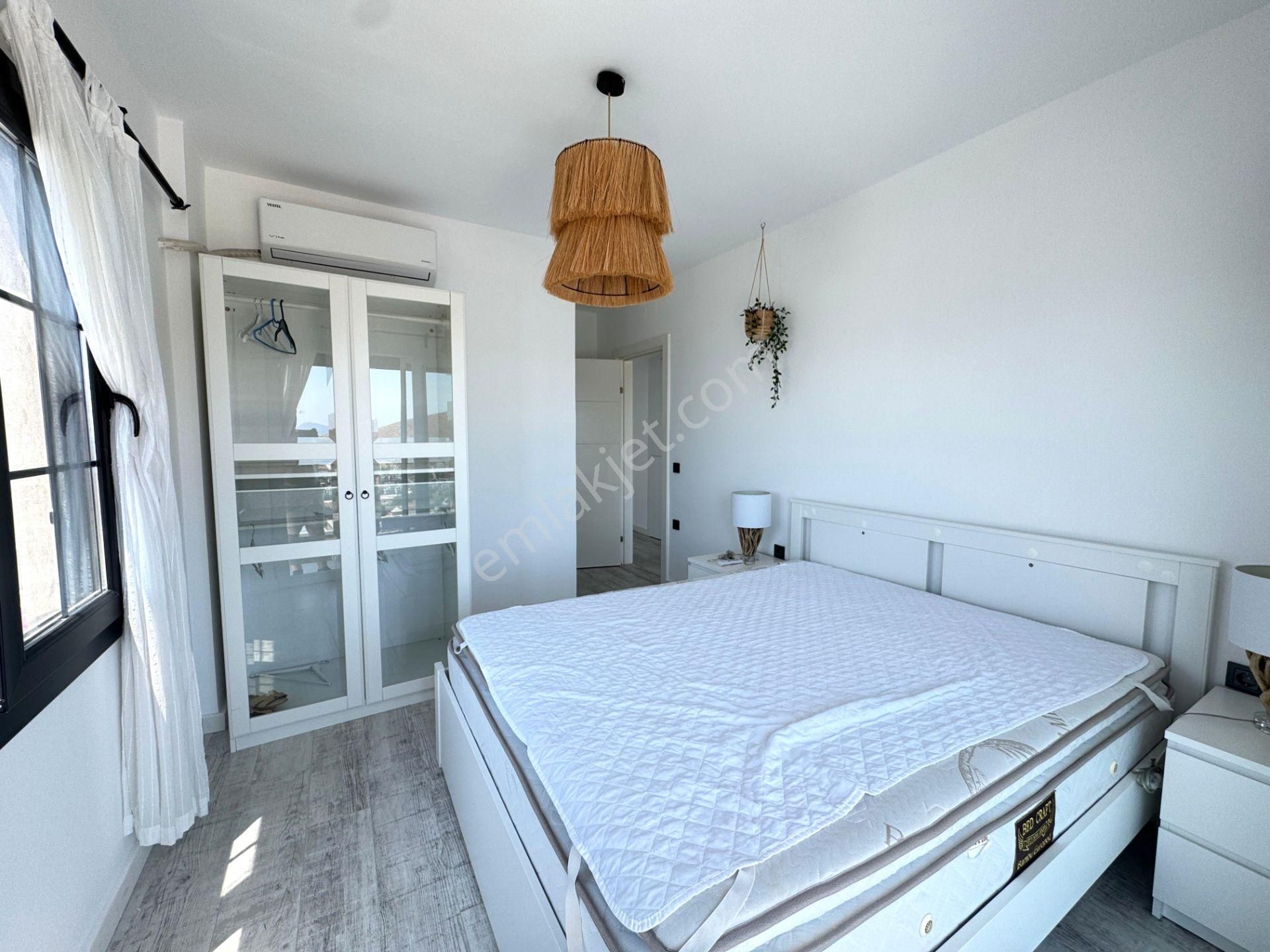 Akyarlar Fener Mevkiinde Satılık Deniz Manzaralı 4+1 Villa - Görsel 27