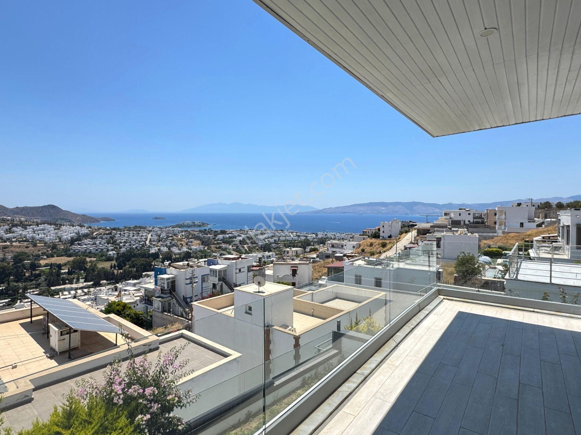 Akyarlar Fener Mevkiinde Satılık Deniz Manzaralı 4+1 Villa - Görsel 32