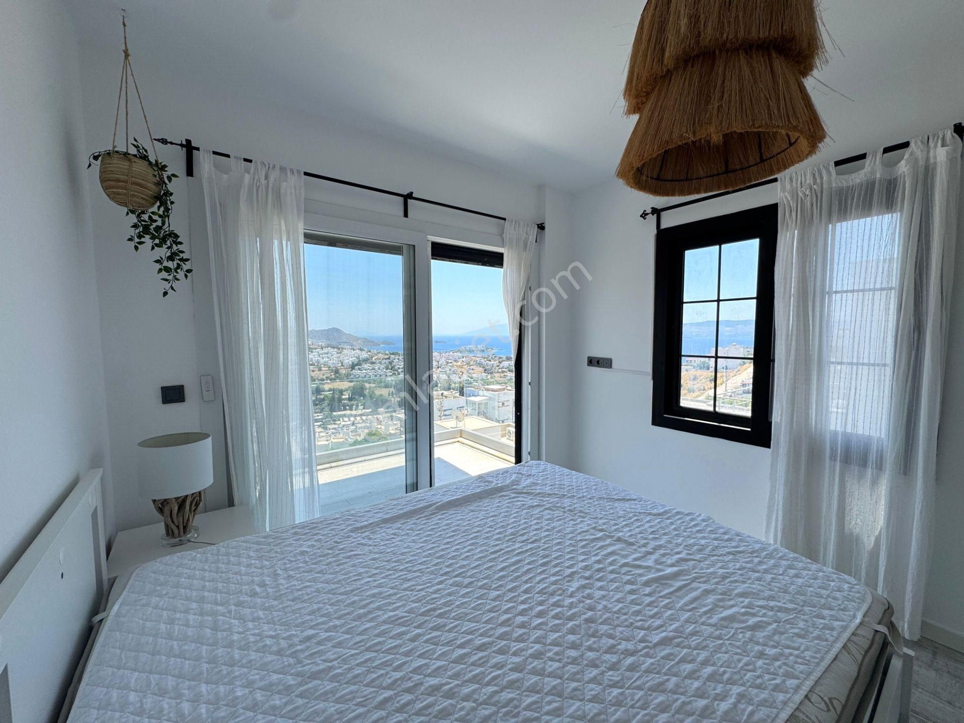 Akyarlar Fener Mevkiinde Satılık Deniz Manzaralı 4+1 Villa - Görsel 26