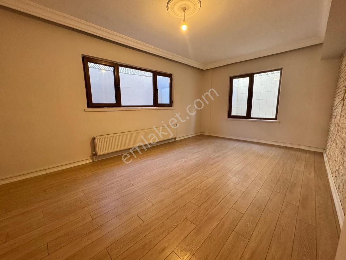Turyaptan Çiğdemde Ayşeabla Arkası 3+1 Kombili Bakımlı