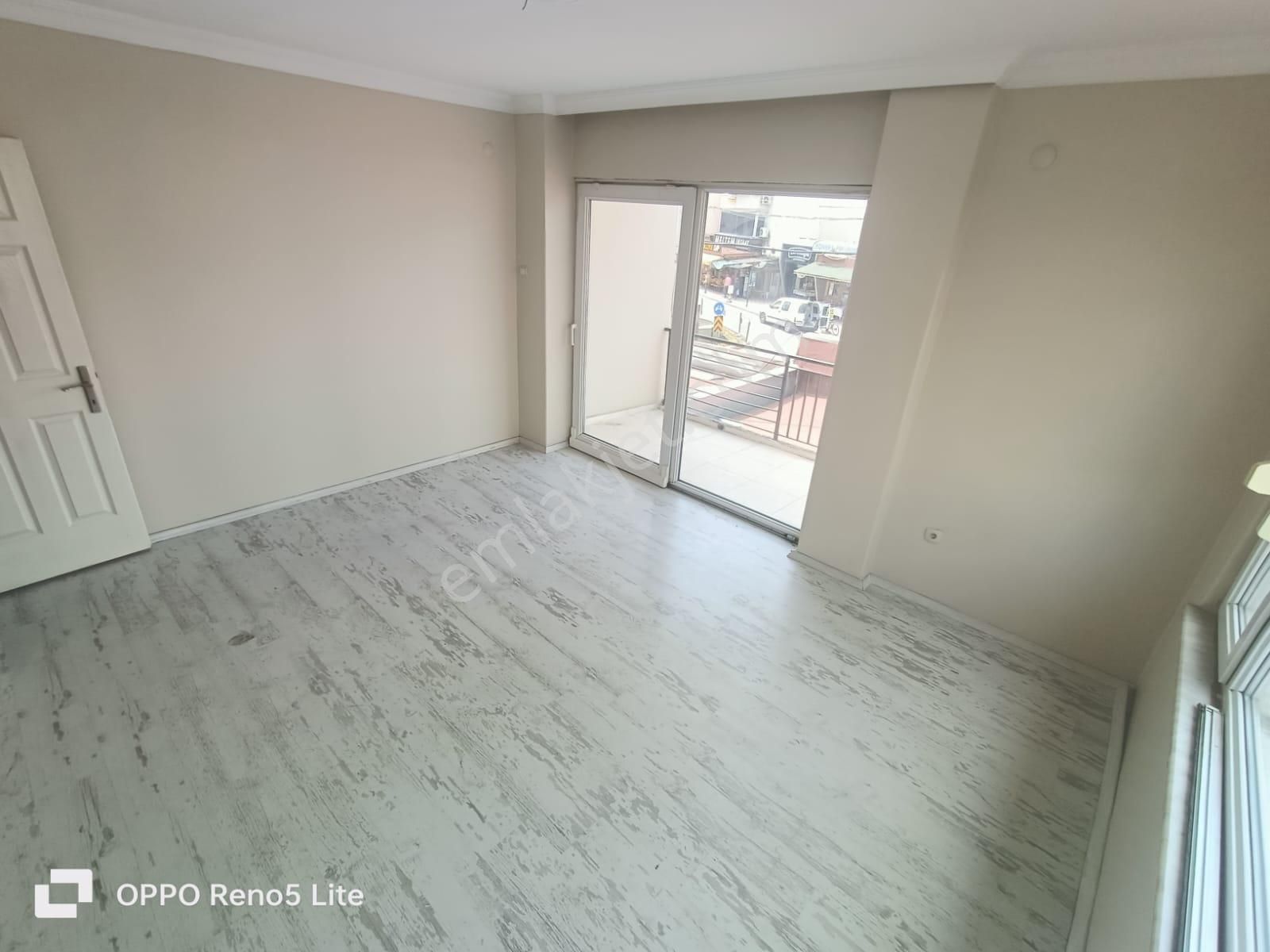 Buse Emlaktan Akçay Merkezde A..börek Üzeri 3+1 Kiralık Daire