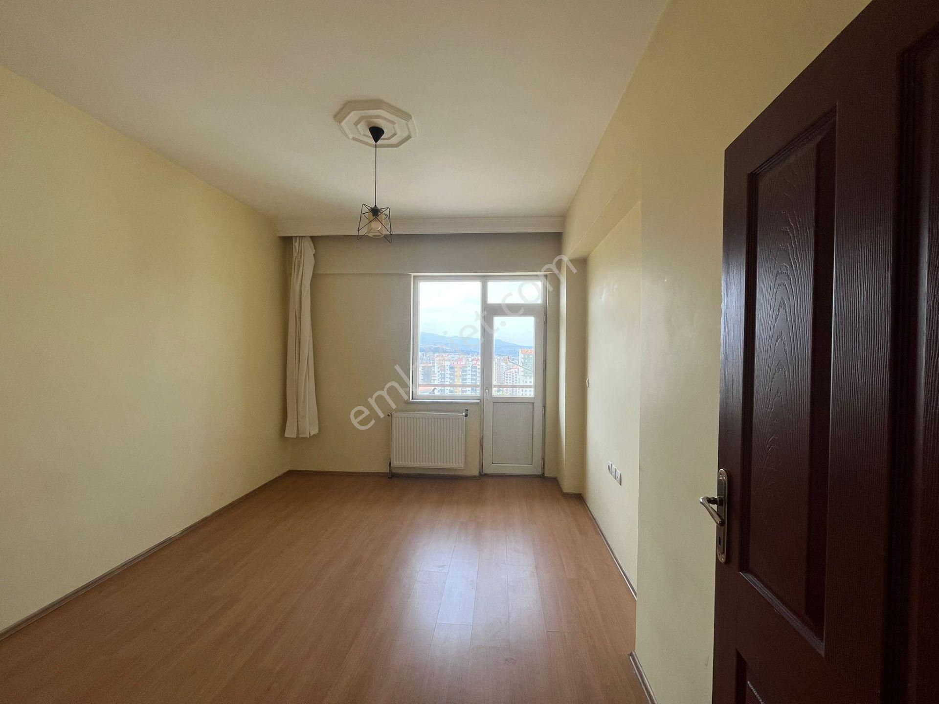 Mevlana Mah Tramvay Son Durakta Satılık 3+1 Daire 55/3 - Görsel 20