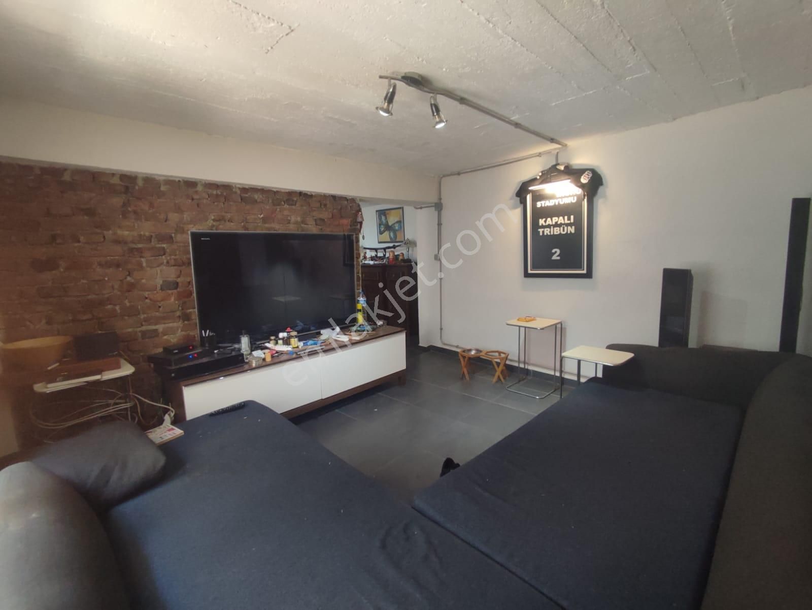 ▃artemin▃kuzguncuk Çarşı'da Bahçe Teraslı 55m² 1+1 !