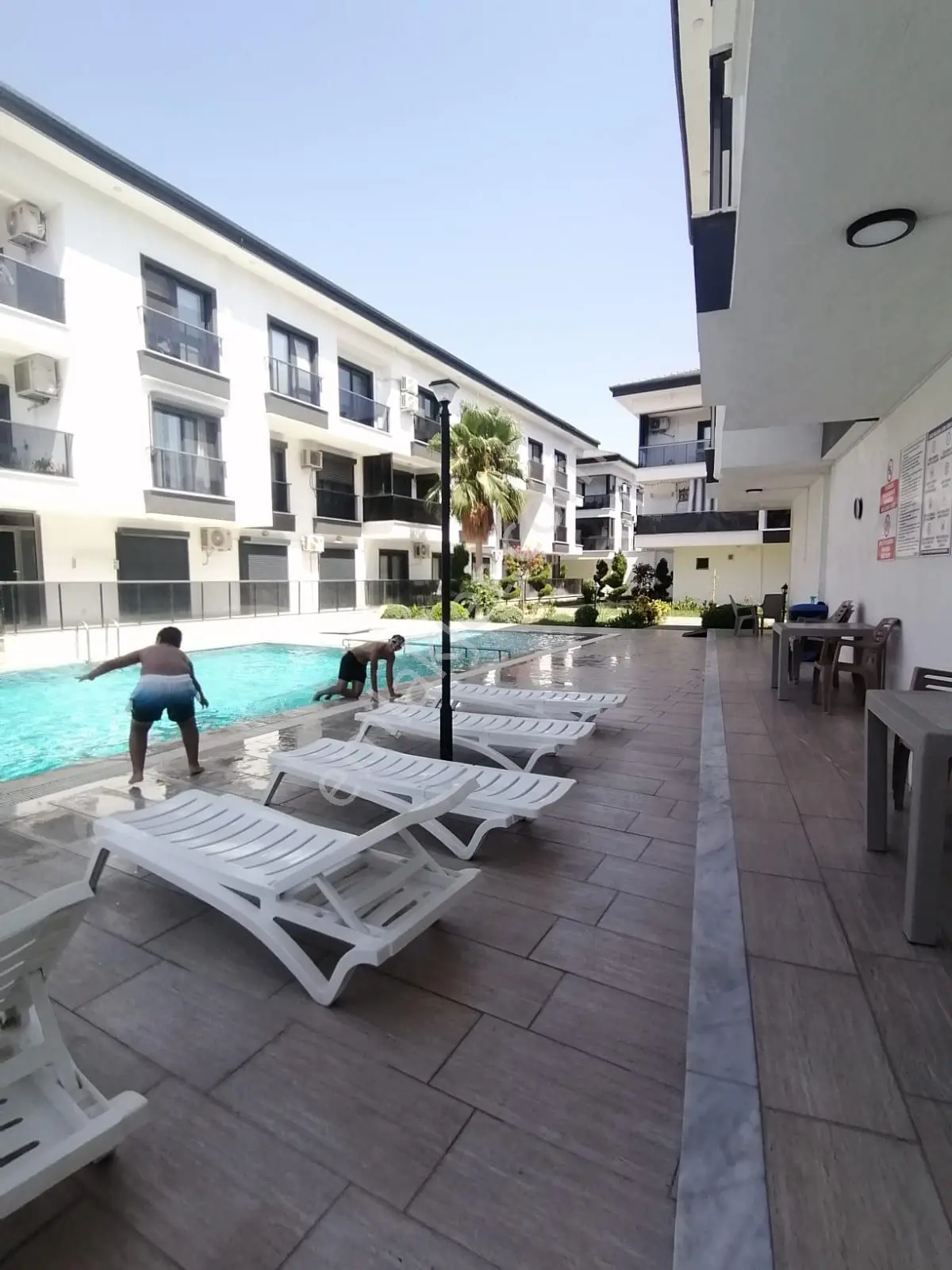 Aydın Didim Cumhuriyet Mahallesinde Havuzlu Sitede Satılık 2+1 Daire - Görsel 5