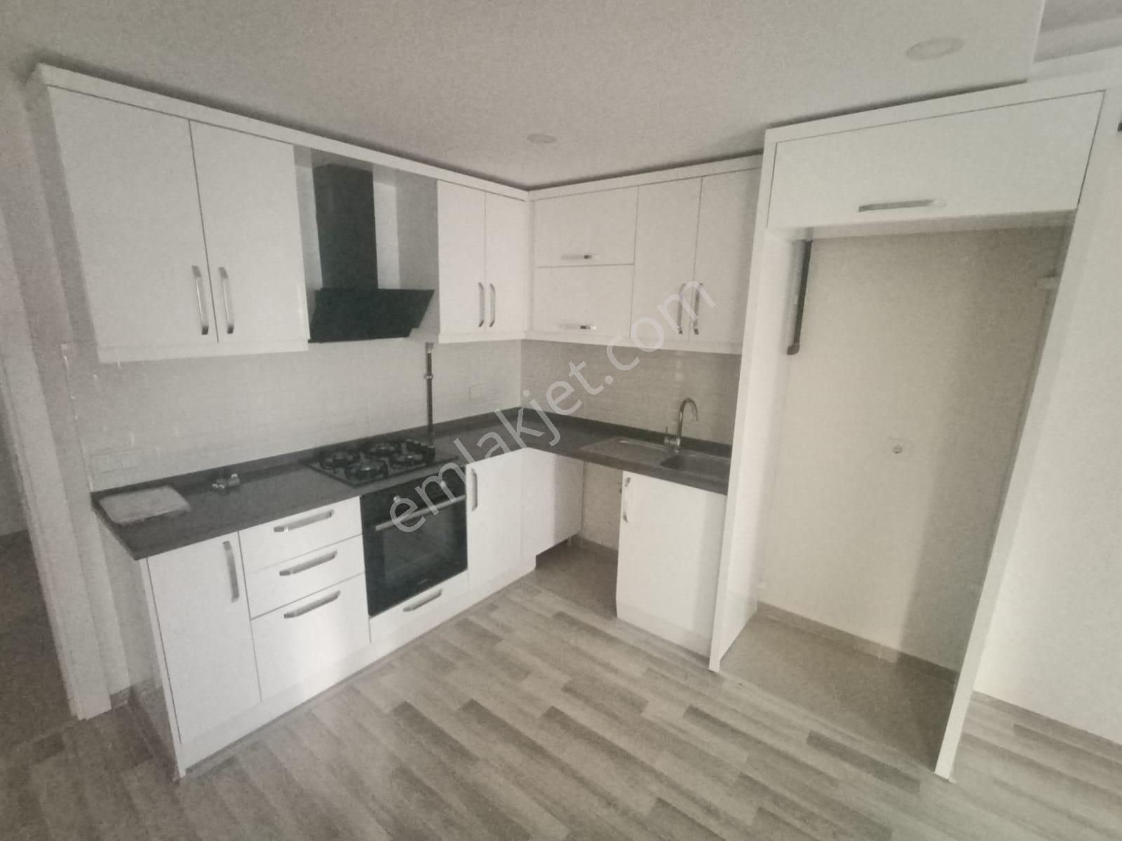 E.yücelden Konyaaltı Sarısuda Güvenlikli Sitede Giriş 2+1 - Görsel 5
