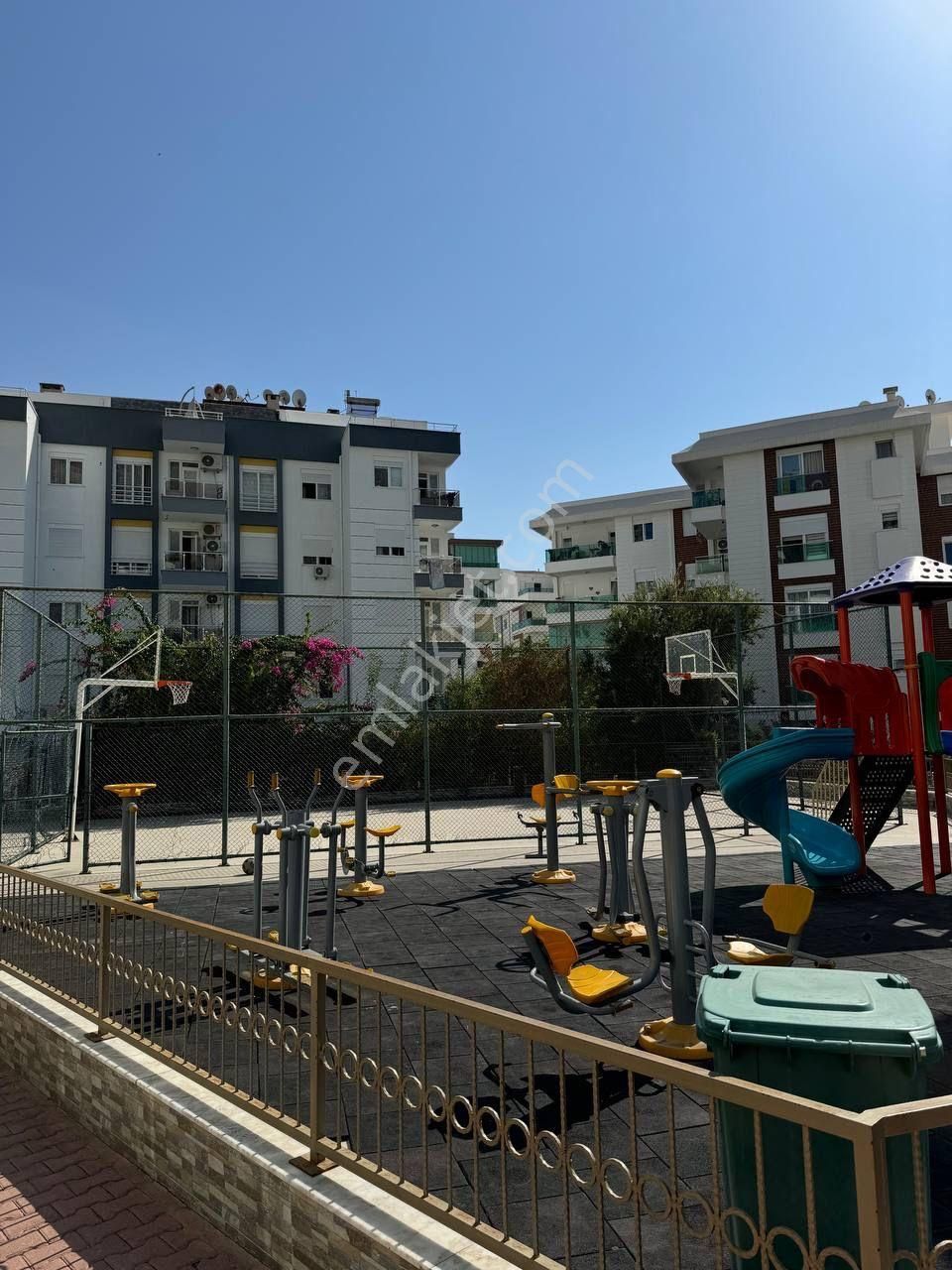 E.yücelden Konyaaltı Sarısuda Güvenlikli Sitede Giriş 2+1 - Görsel 18