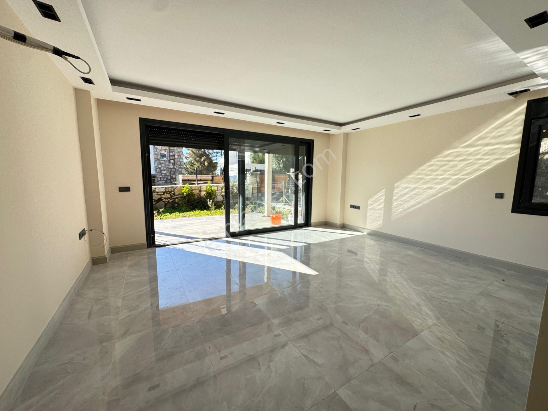 Bodrum Konacık'ta Satılık Bahçe Ve Üst Kat 2+1 Daire - Görsel 5