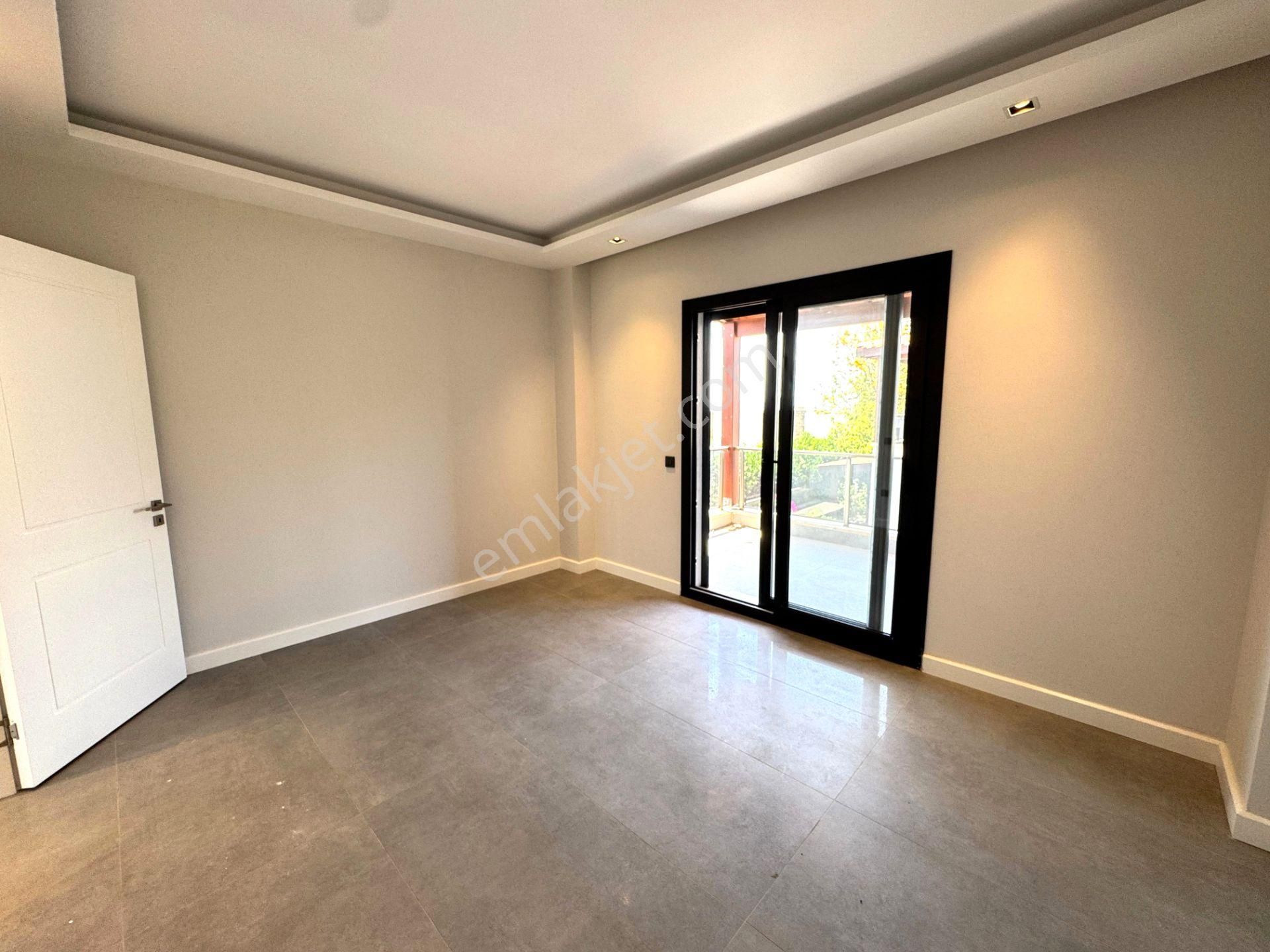 Bodrum Gümüşlük`te Denize Yürüme Mesafesin`de 3+1 Müstakil Villa - Görsel 31