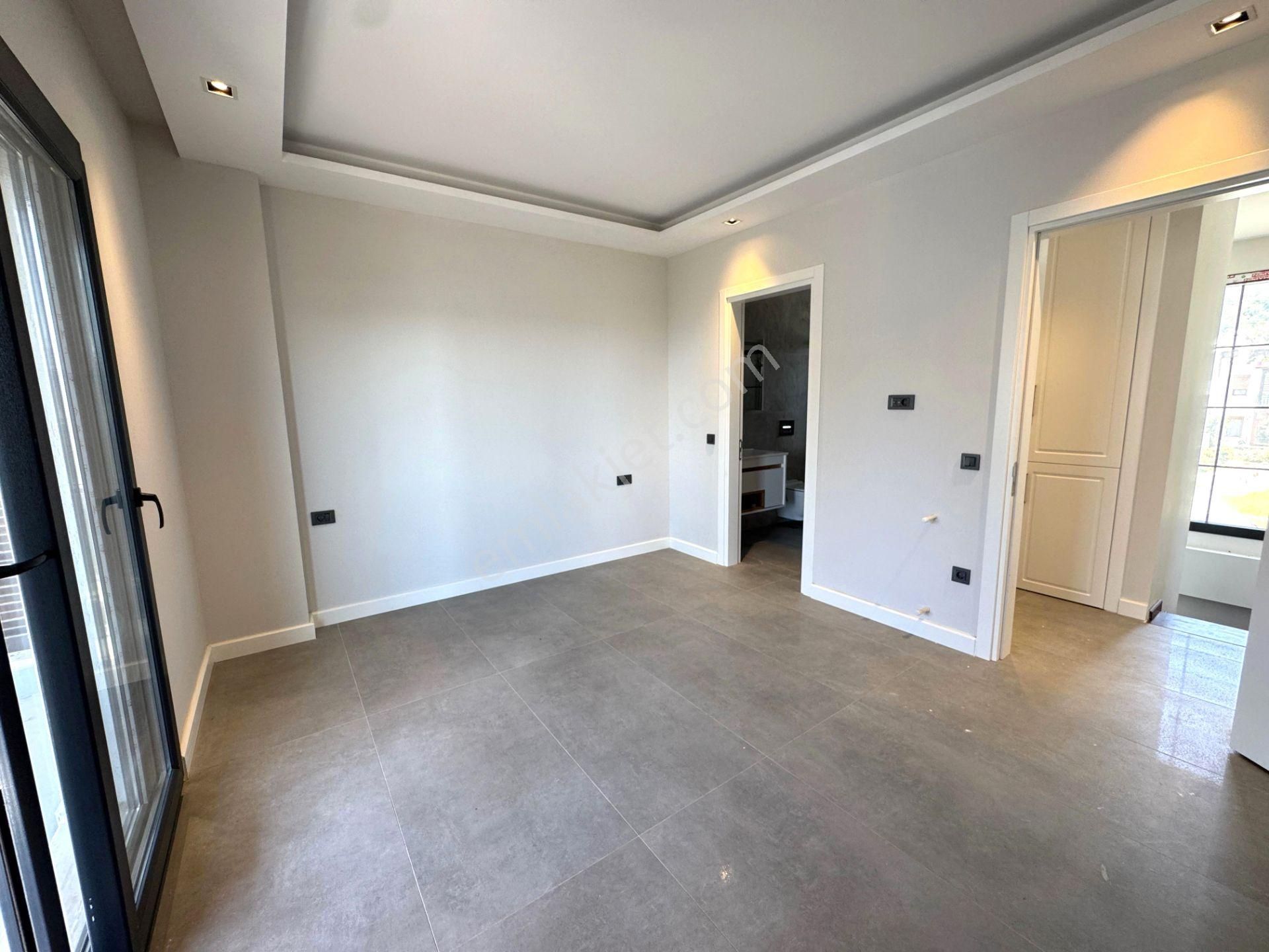 Bodrum Gümüşlük`te Denize Yürüme Mesafesin`de 3+1 Müstakil Villa - Görsel 25