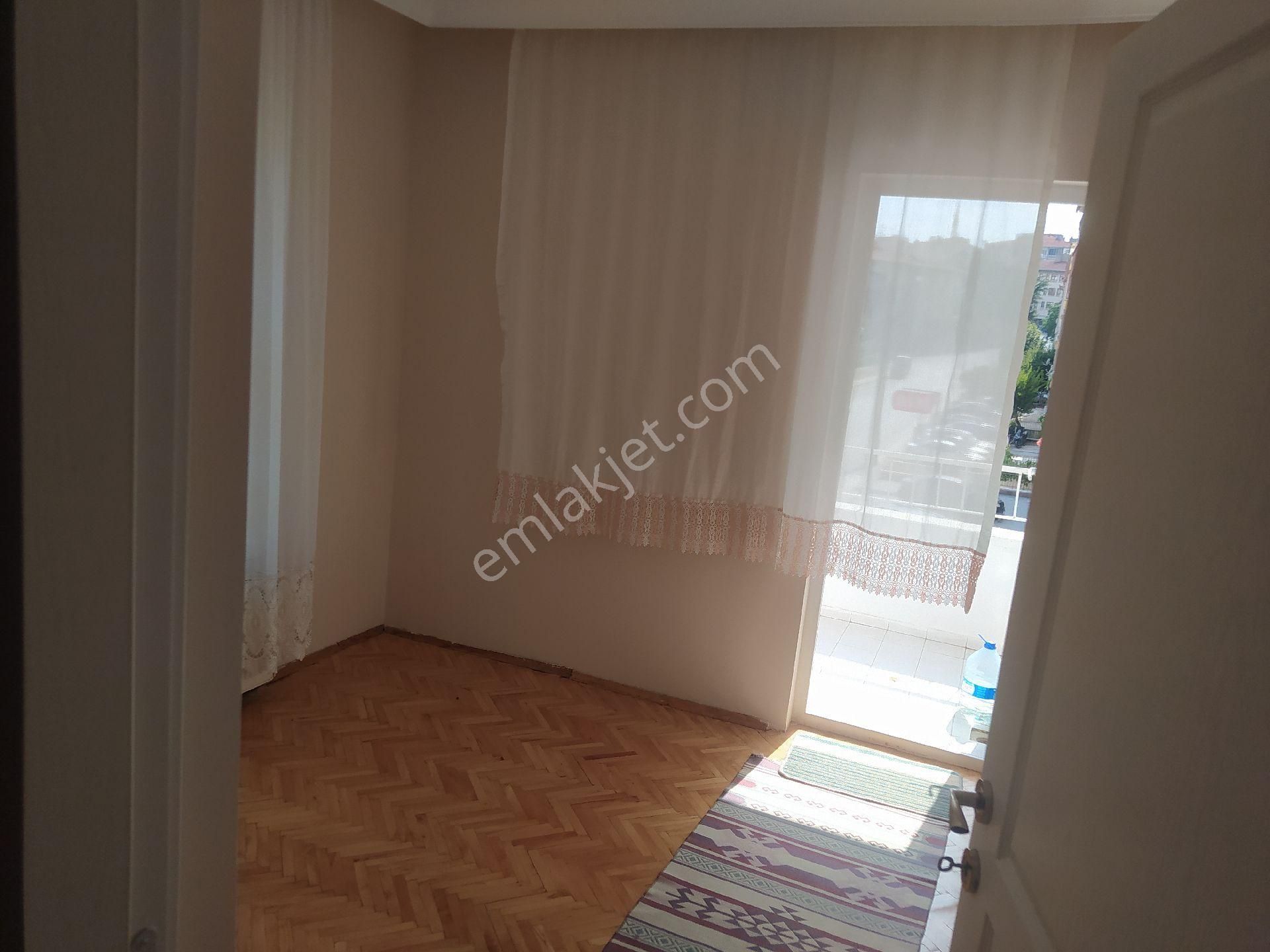 Sahibinden Etlikte Cadde Üstü Bütün Cepheleri Acik 2.kat Ara Kat Gunes İcinde Daire - Görsel 29