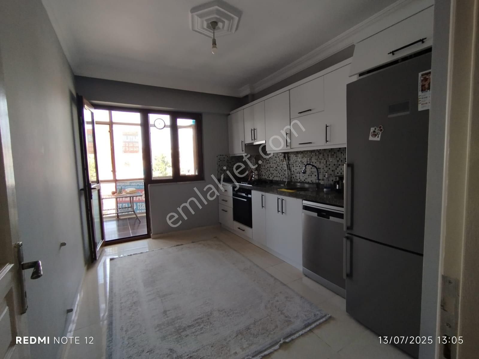 Adnan Menderes'de Fırsat 3+1 Satılık Daire Yetişen Alır - Görsel 3