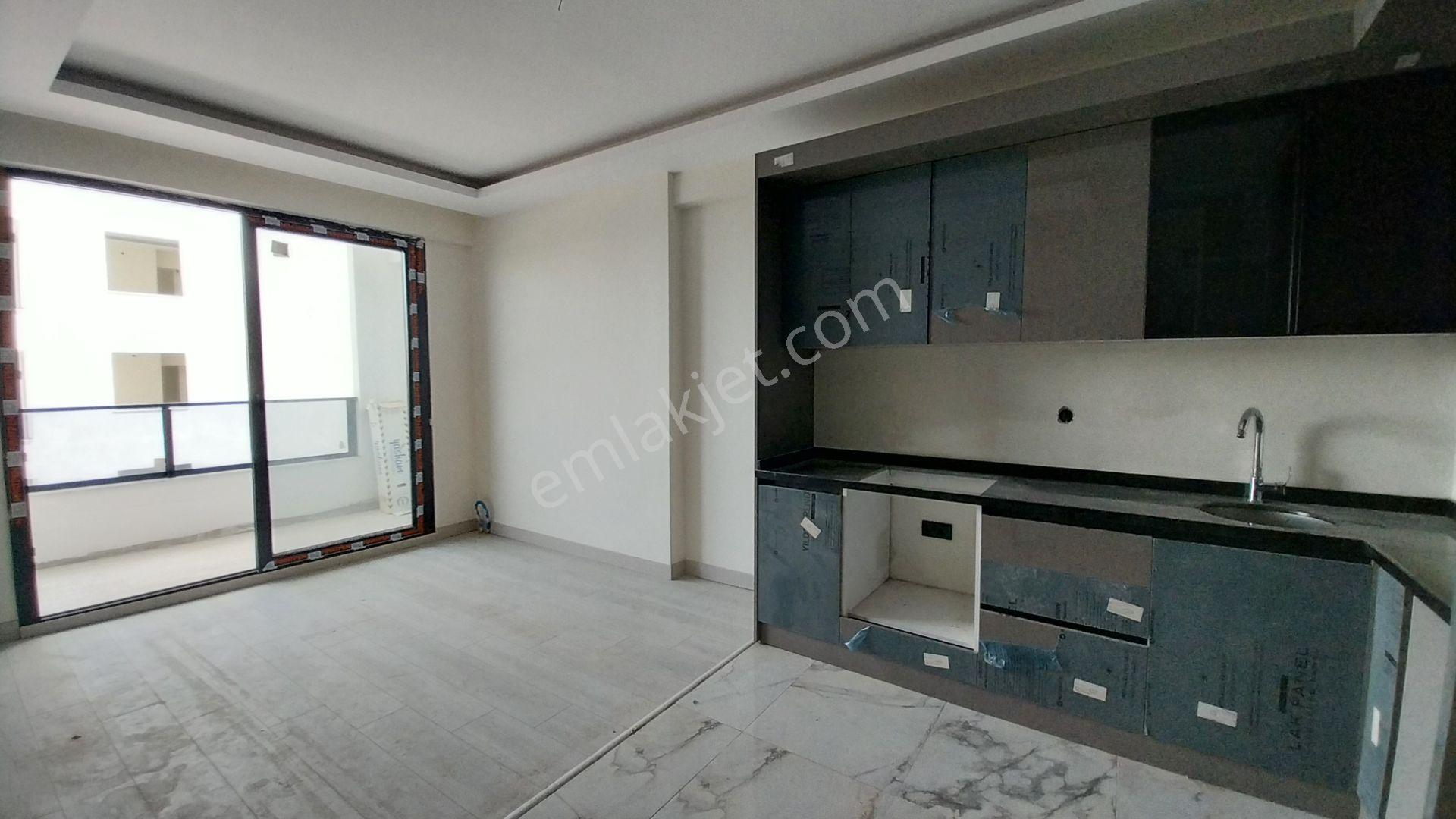 Tömük'te Site İçerisinde Denize Yakın 1+1 Açık Mutfaklı Daire Satılık! - Görsel 3