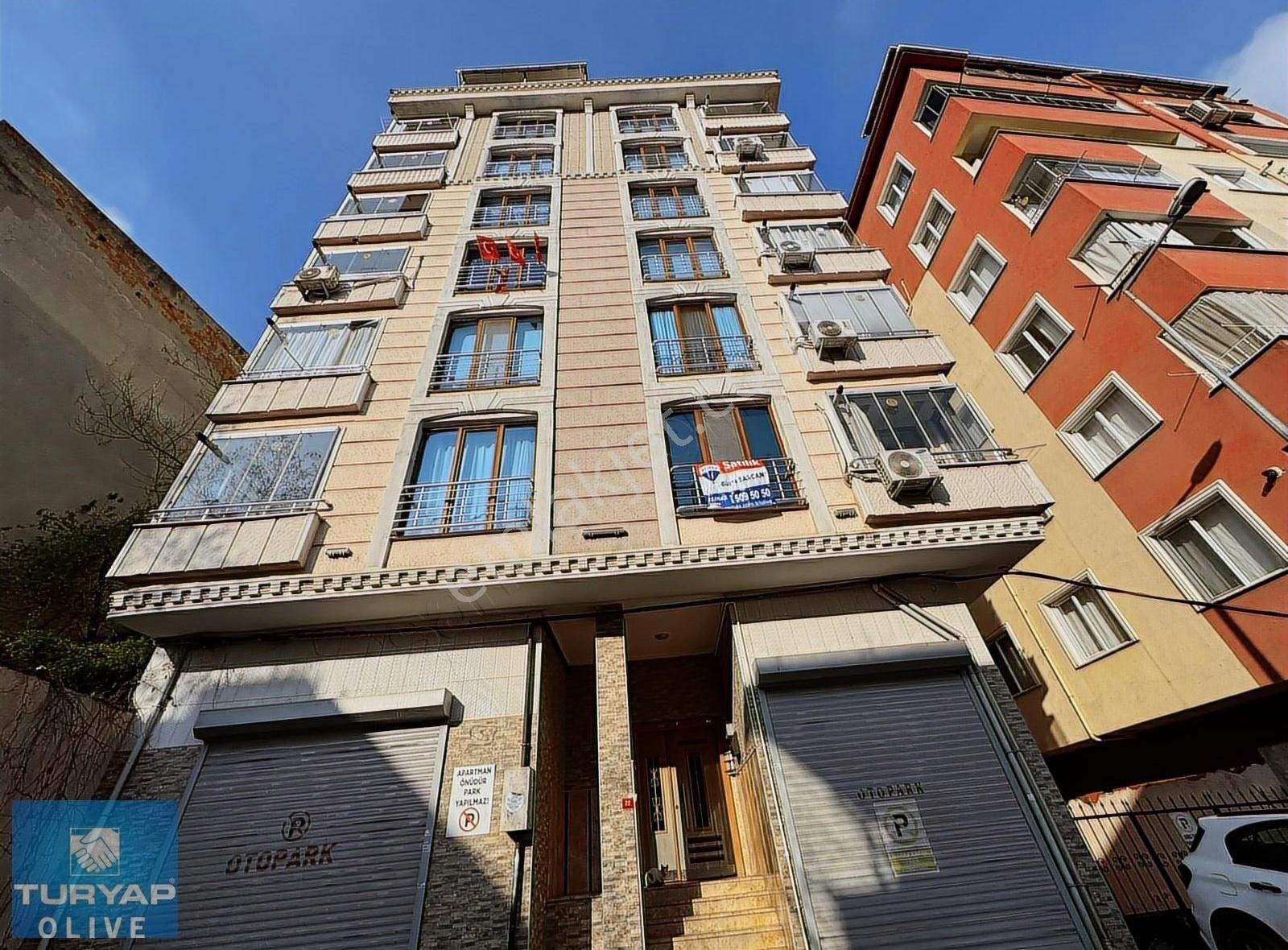 Eyüpsultan Düğmecilerde Satılık 2+1 Otoparklı Satılık Daire