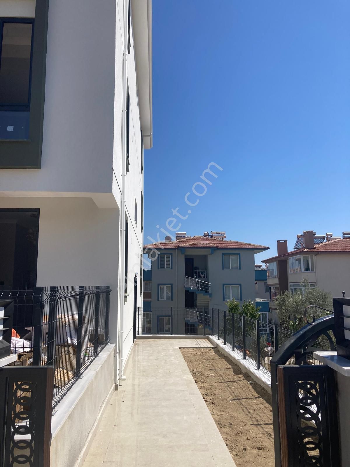 Küçükkuyu Gökçetepe Mahallesi Güzel Konumlu Satılık Sıfır 1+1 Daire - Görsel 5