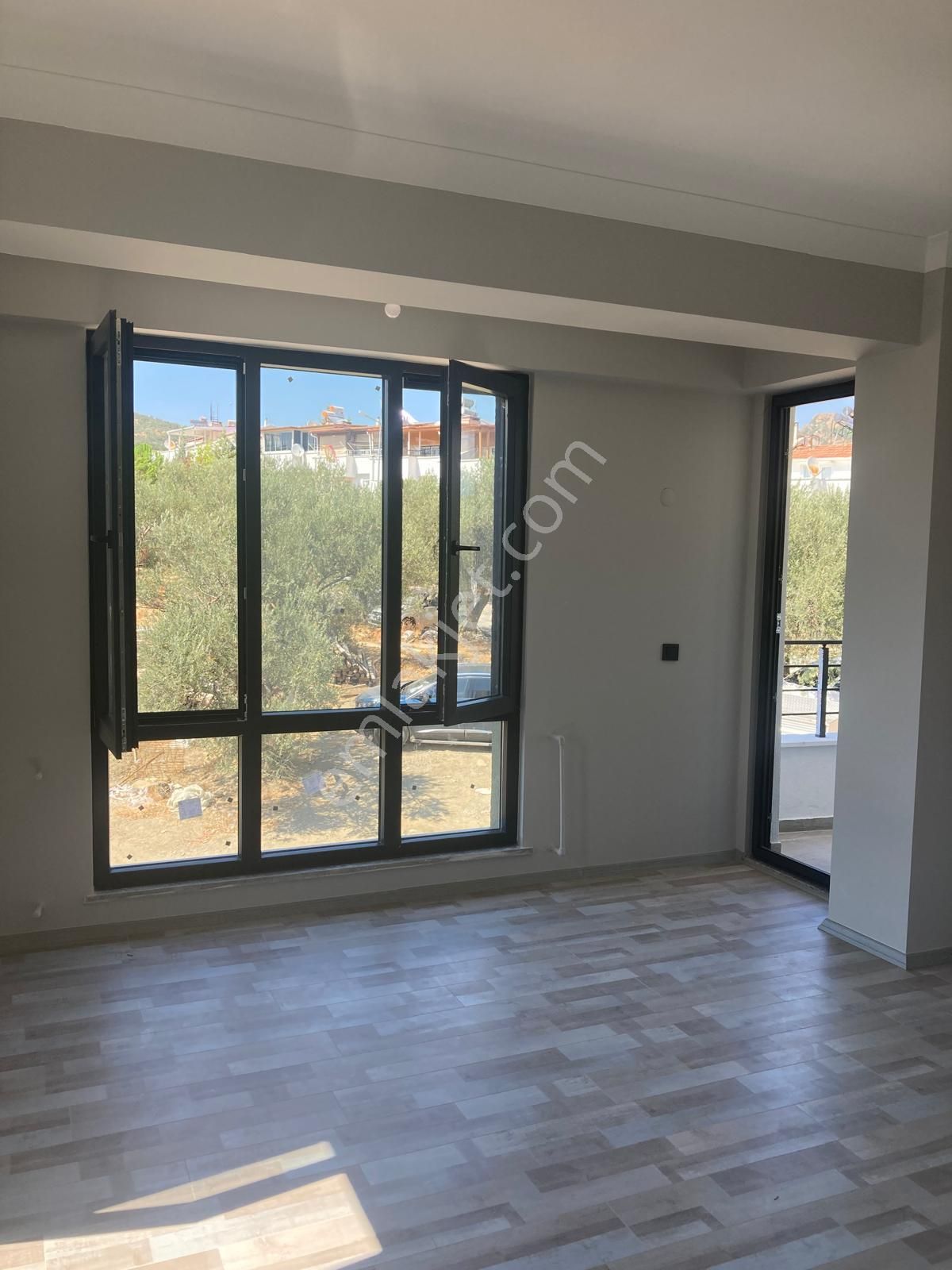 Küçükkuyu Gökçetepe Mahallesi Güzel Konumlu Satılık Sıfır 1+1 Daire - Görsel 28