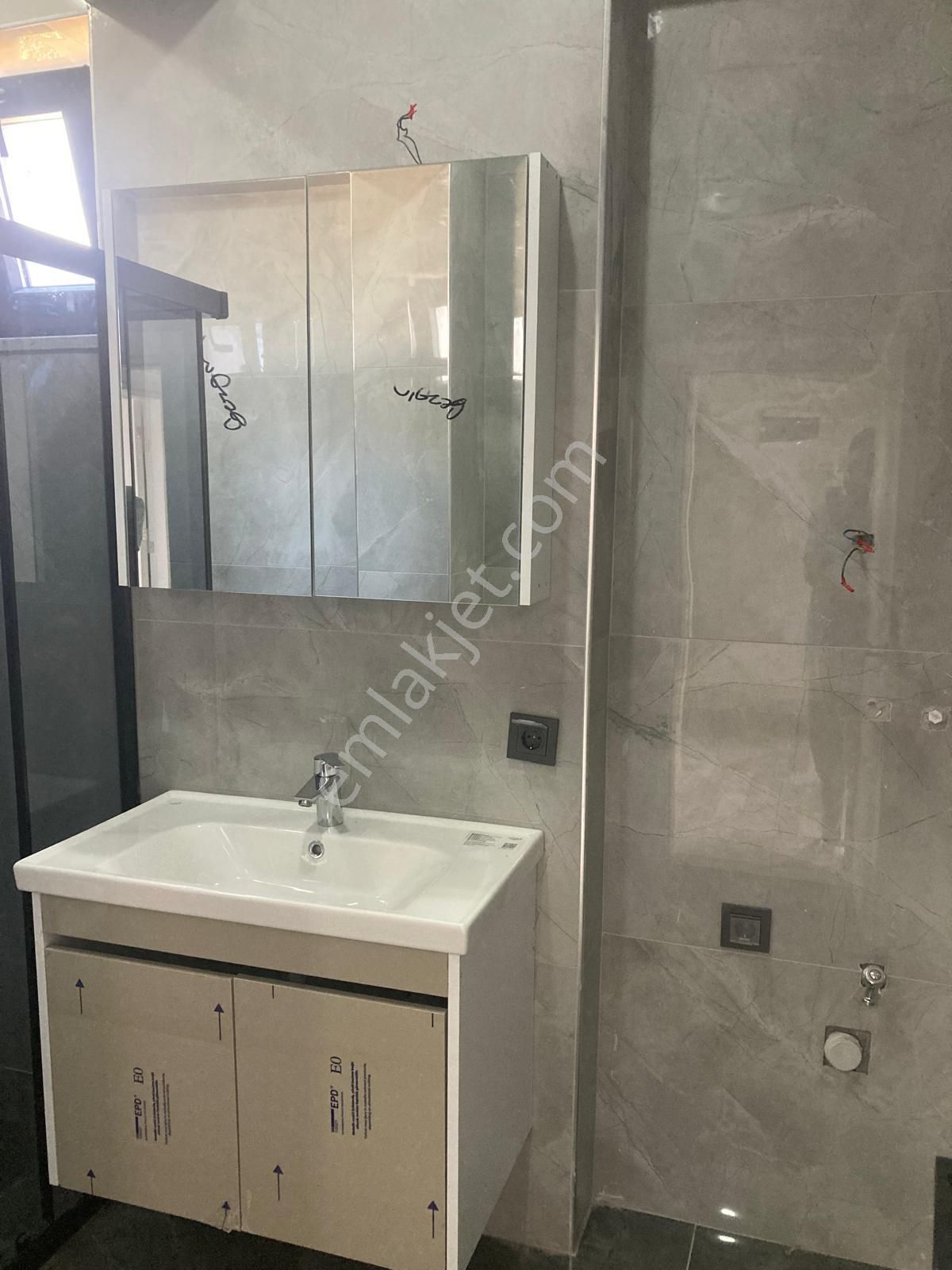 Küçükkuyu Gökçetepe Mahallesi Güzel Konumlu Satılık Sıfır 1+1 Daire - Görsel 20