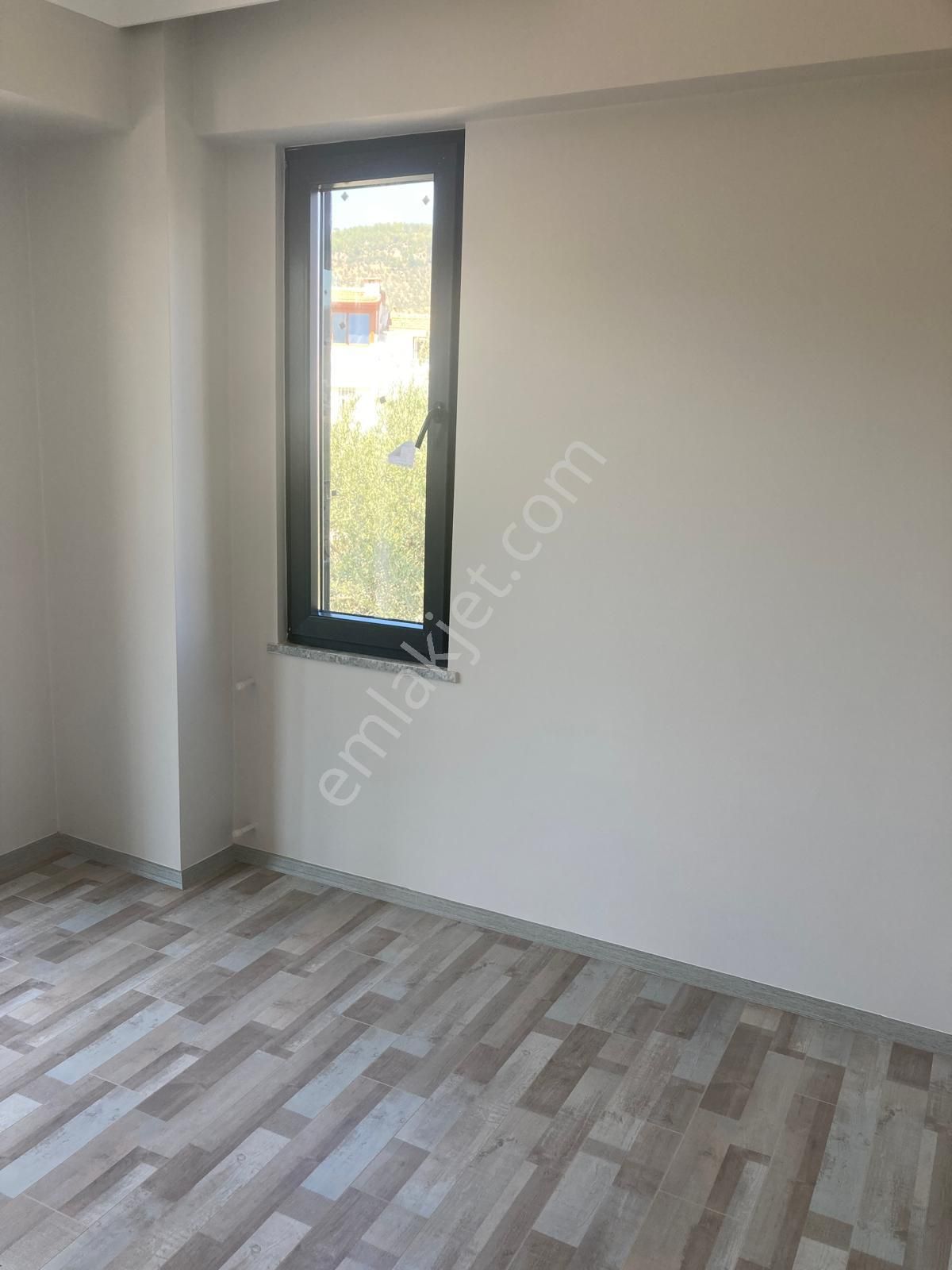 Küçükkuyu Gökçetepe Mahallesi Güzel Konumlu Satılık Sıfır 1+1 Daire - Görsel 33