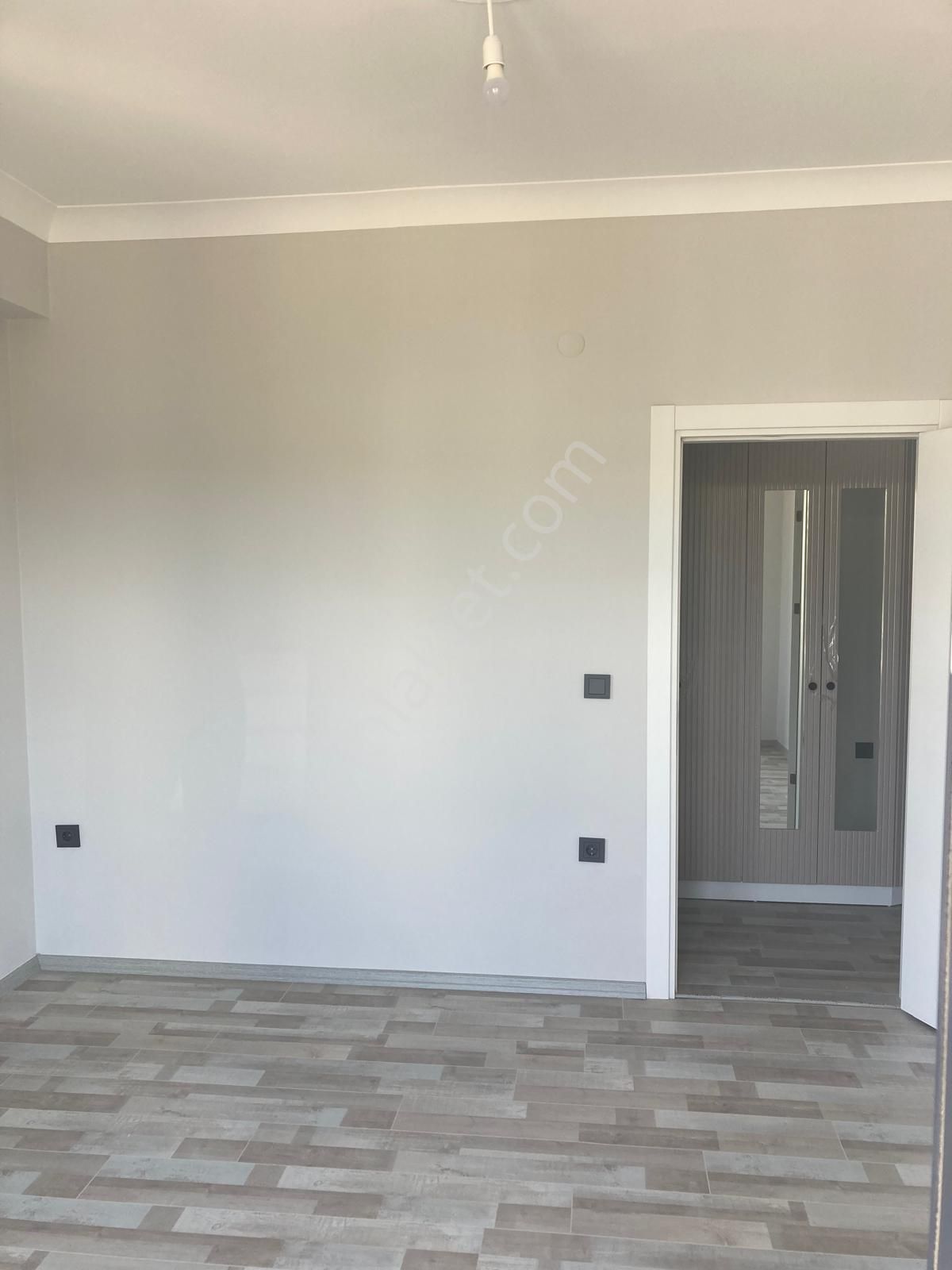 Küçükkuyu Gökçetepe Mahallesi Güzel Konumlu Satılık Sıfır 1+1 Daire - Görsel 31