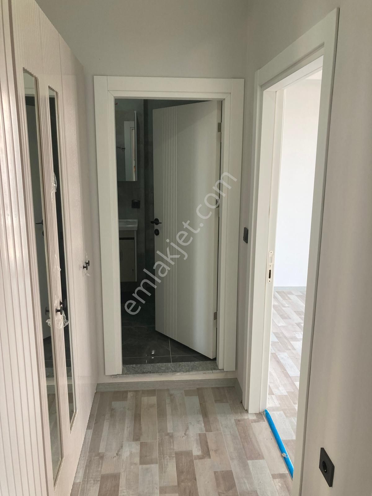 Küçükkuyu Gökçetepe Mahallesi Güzel Konumlu Satılık Sıfır 1+1 Daire - Görsel 8