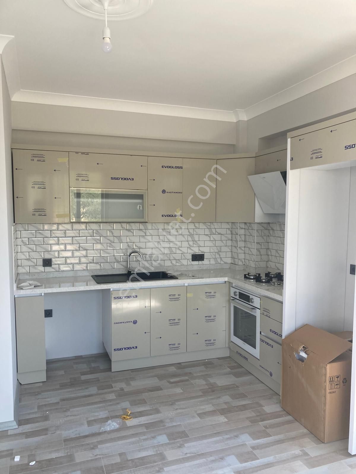 Küçükkuyu Gökçetepe Mahallesi Güzel Konumlu Satılık Sıfır 1+1 Daire - Görsel 27