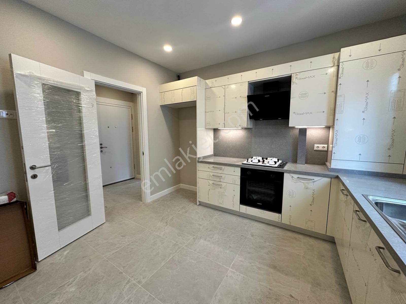 Fenerbahçe'de Muhteşem Konumda Sıfır Balkonlu Ebeveynli Butik - Görsel 9