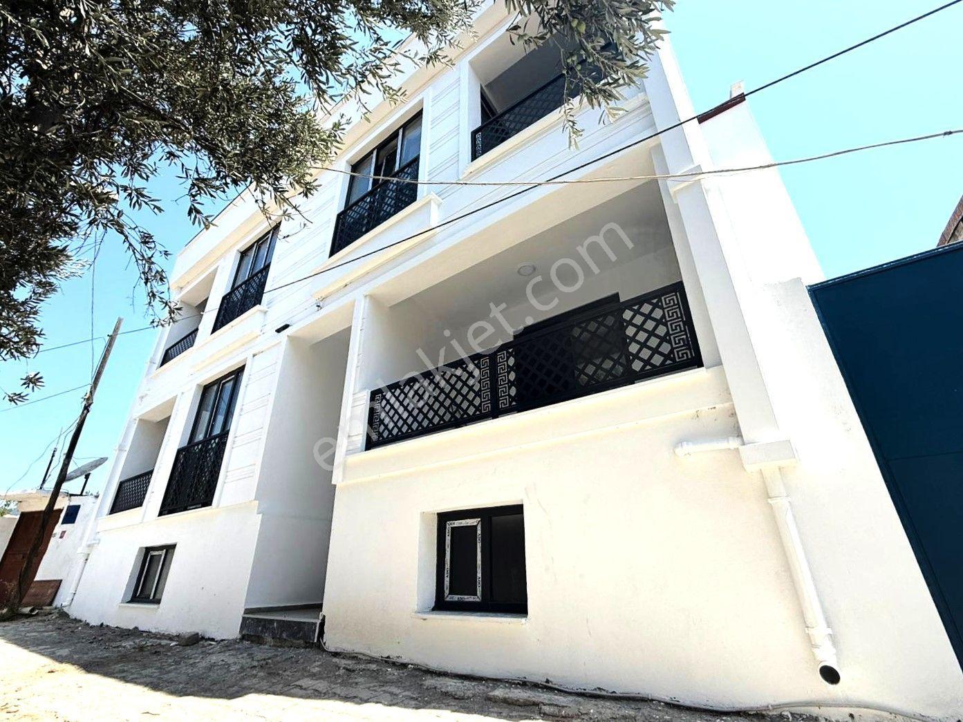 𝄞melodi'den Zeytinli'de Müstakil Konseptte Manzaralı Terasıyla Çift Mutfaklı 3 Banyolu 3+1 Dublex