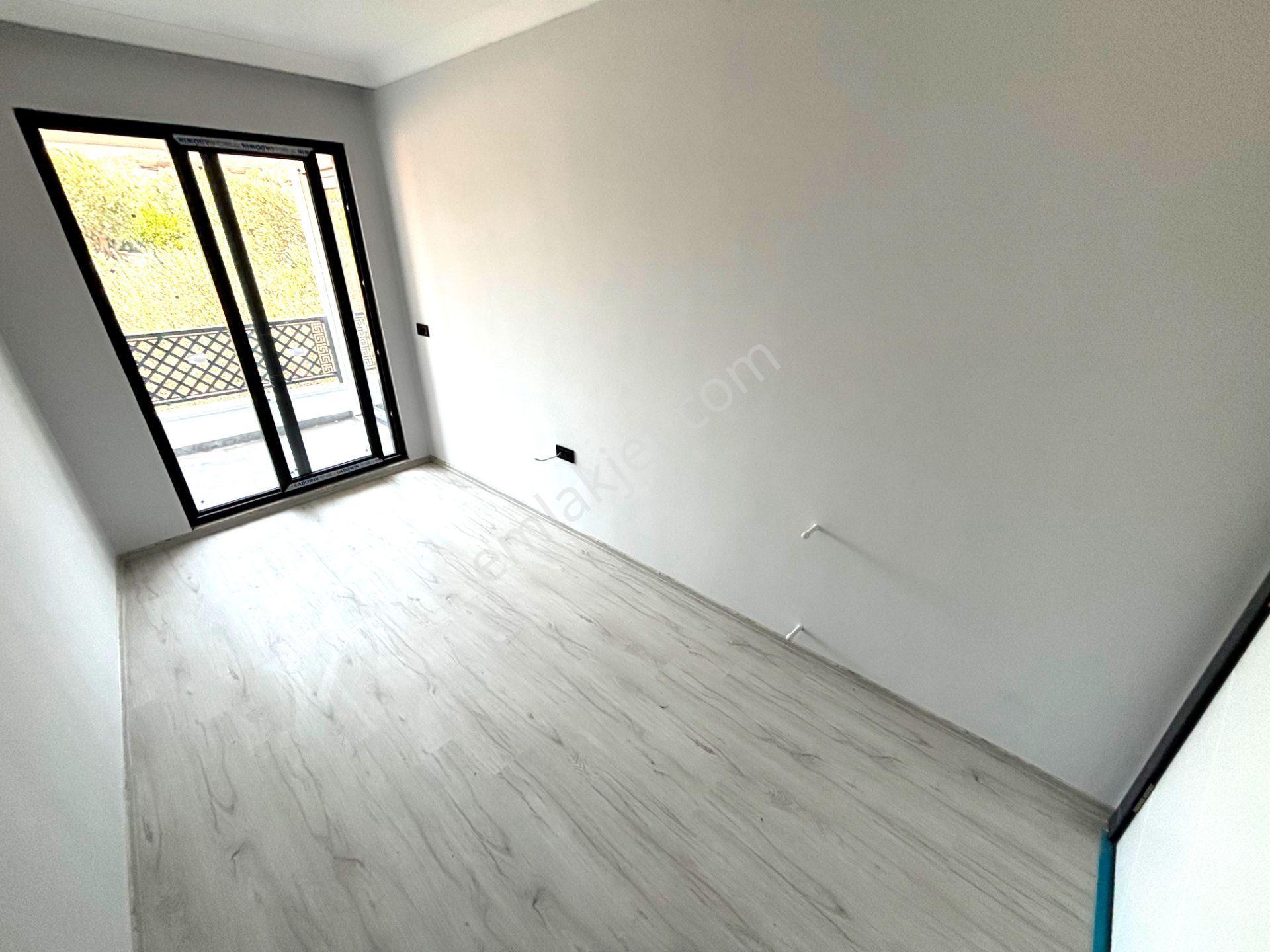 𝄞melodi'den Zeytinli'de Müstakil Konseptte Manzaralı Terasıyla Çift Mutfaklı 3 Banyolu 3+1 Dublex - Görsel 16