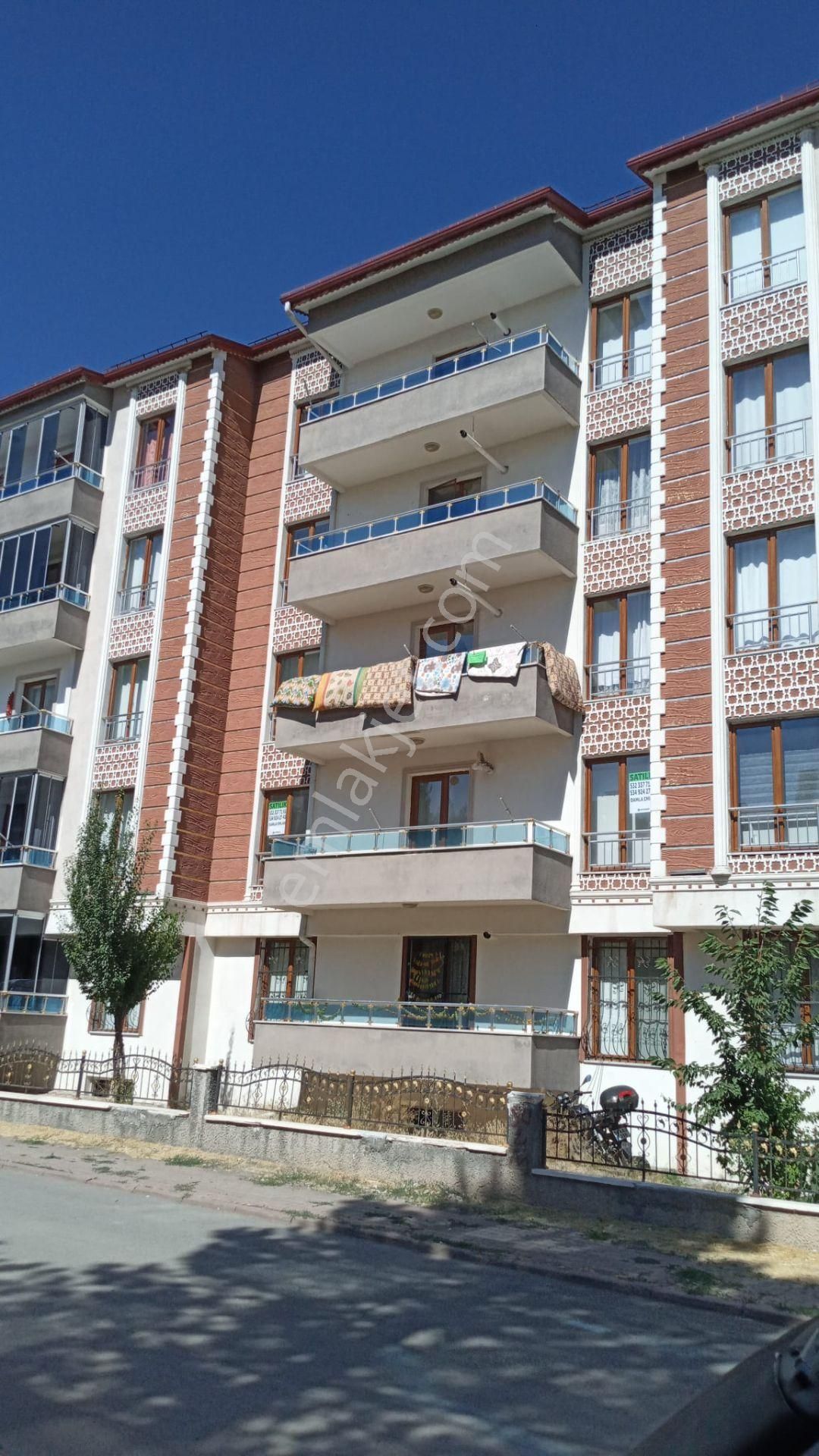 Damla Emlaktan Alibaba Seyrantepe Mah.satılık 3+1 Daire