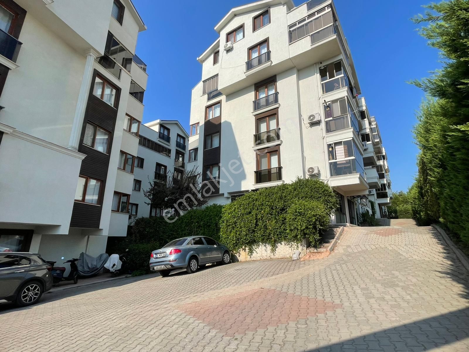 Ovaakça'da Yeni Binada Eşyalı 1+1 Satılık Daire - Görsel 13