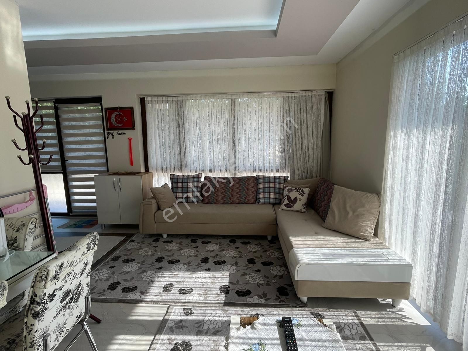 Ovaakça'da Yeni Binada Eşyalı 1+1 Satılık Daire