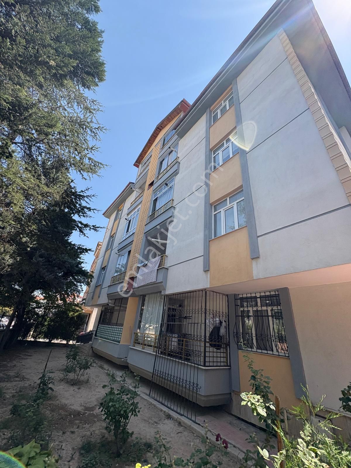 Sarıyakup Mah. Merkeze Yakın 5+2 Asansörlü Daire