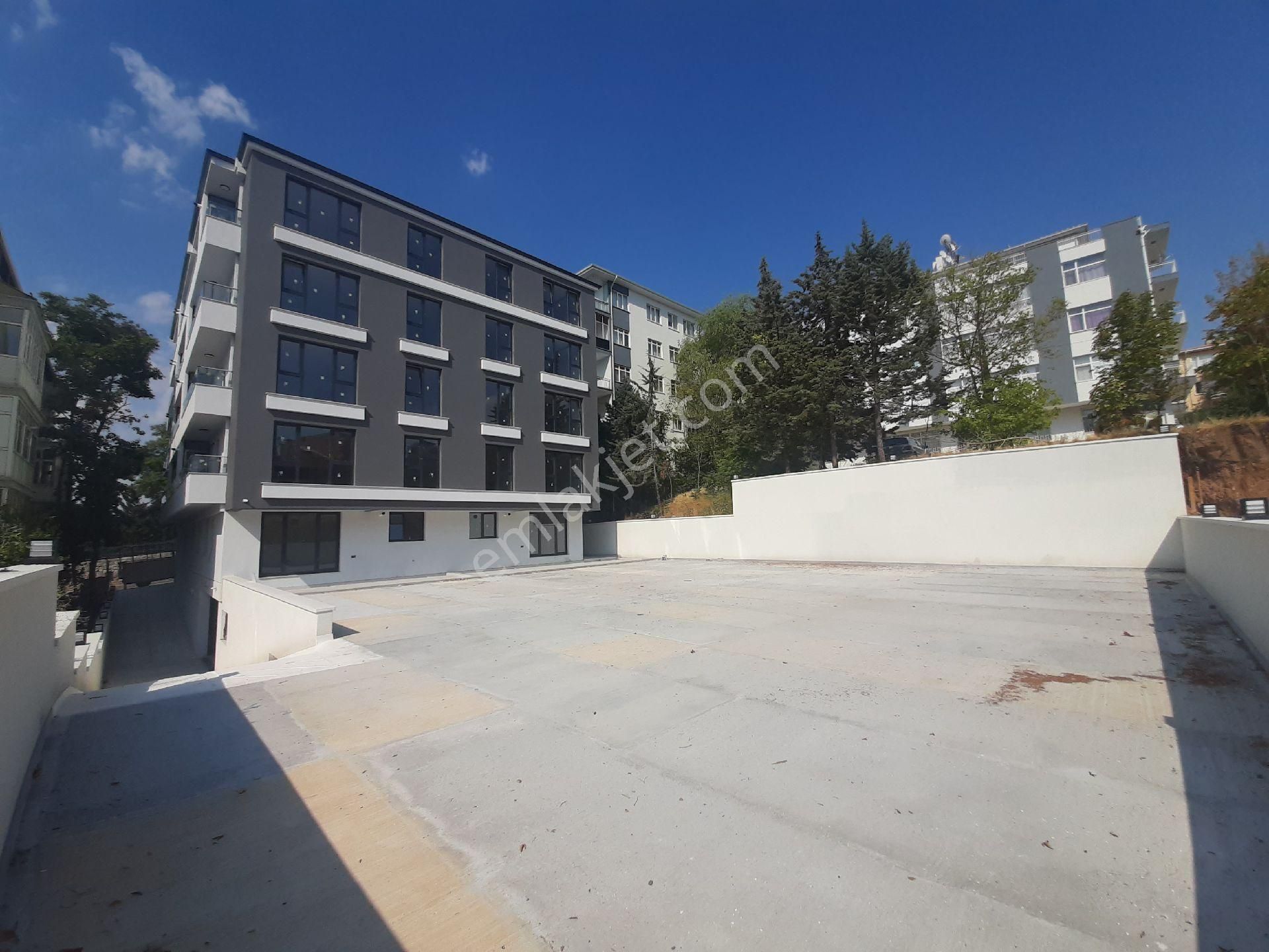 Ayrancı Meclis Bitişiğinde Yeni Sıfır Asansörlü-kapalı Garajlı 2+1