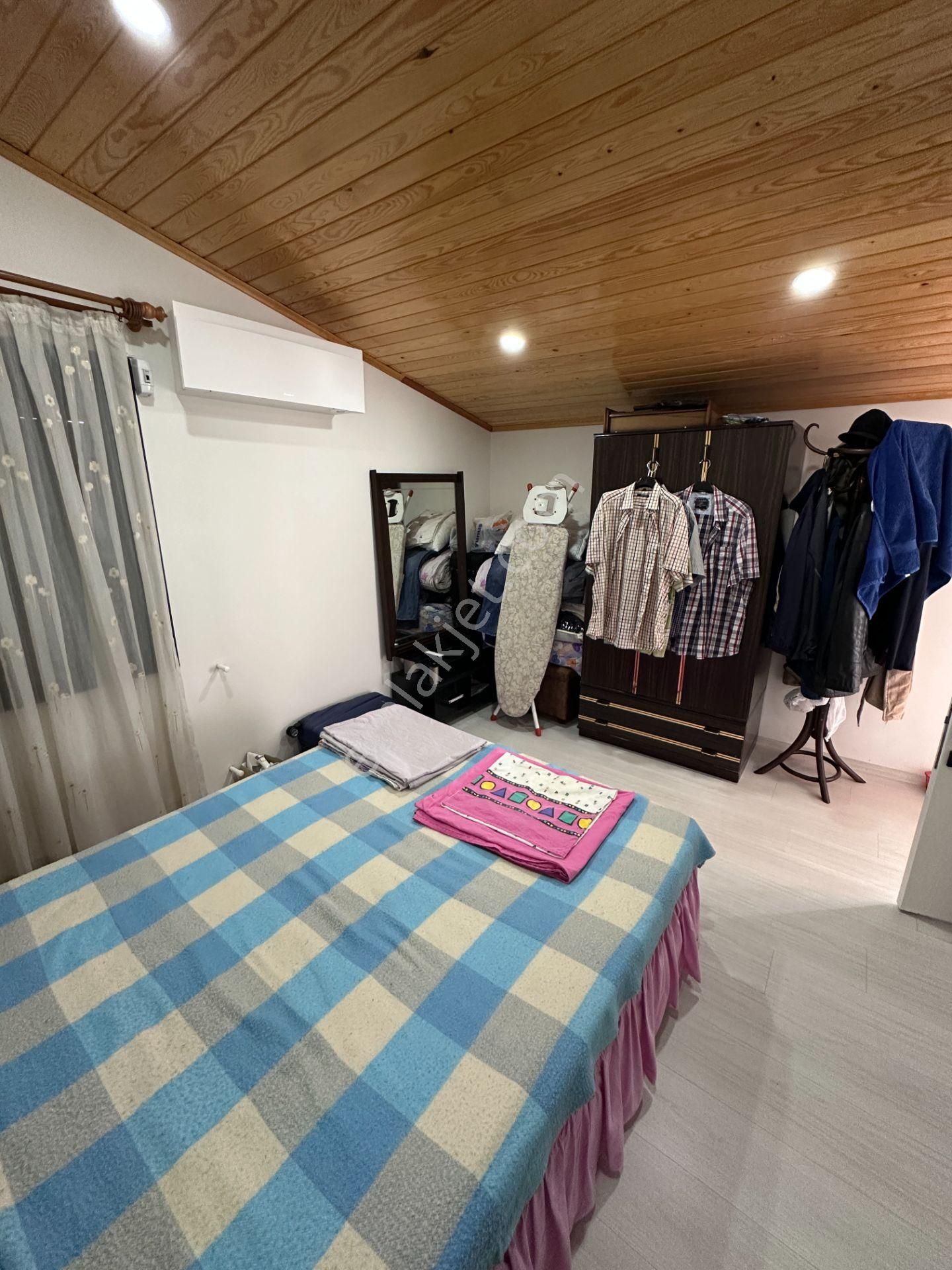 Merkez'den İzmir Dikili Cumhuriyet Mahallesinde Modern 3+1 Müstakil Villa – Bahçeli, Verandalı - Görsel 19