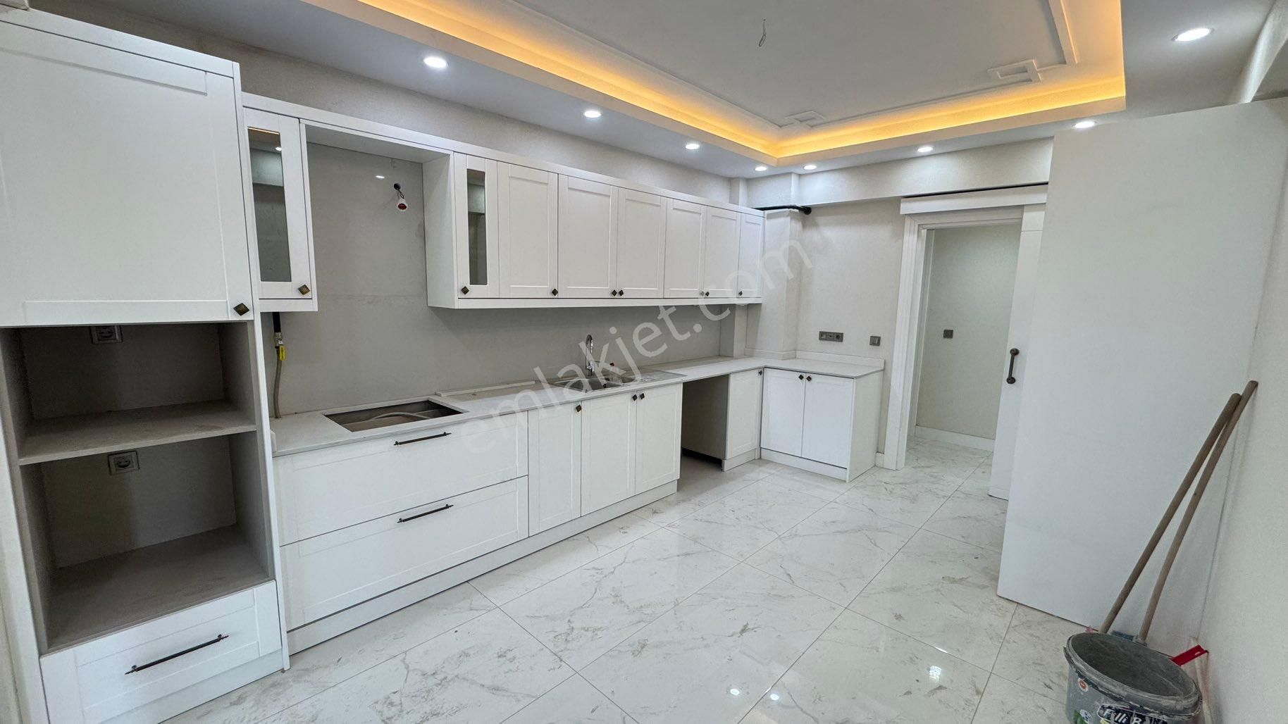 Göktürk'te Kiralık 3+1 Ultra Lüks Ara Kat Ön Cephe Daire