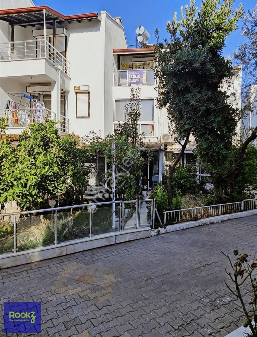 Ayvalık Küçükköy Sarımsaklıda Denize 50 Metre Satılık Tribleks