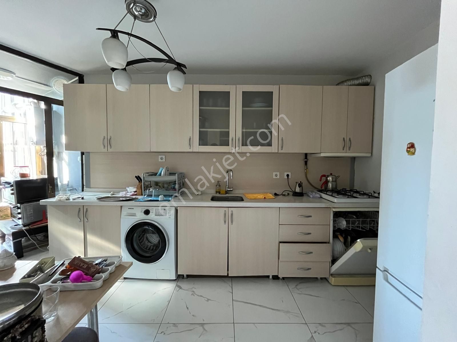 Söğüt Emlak - Soyak Göztepe Sitesi Ara Kat 4+1 Kiralık Daire