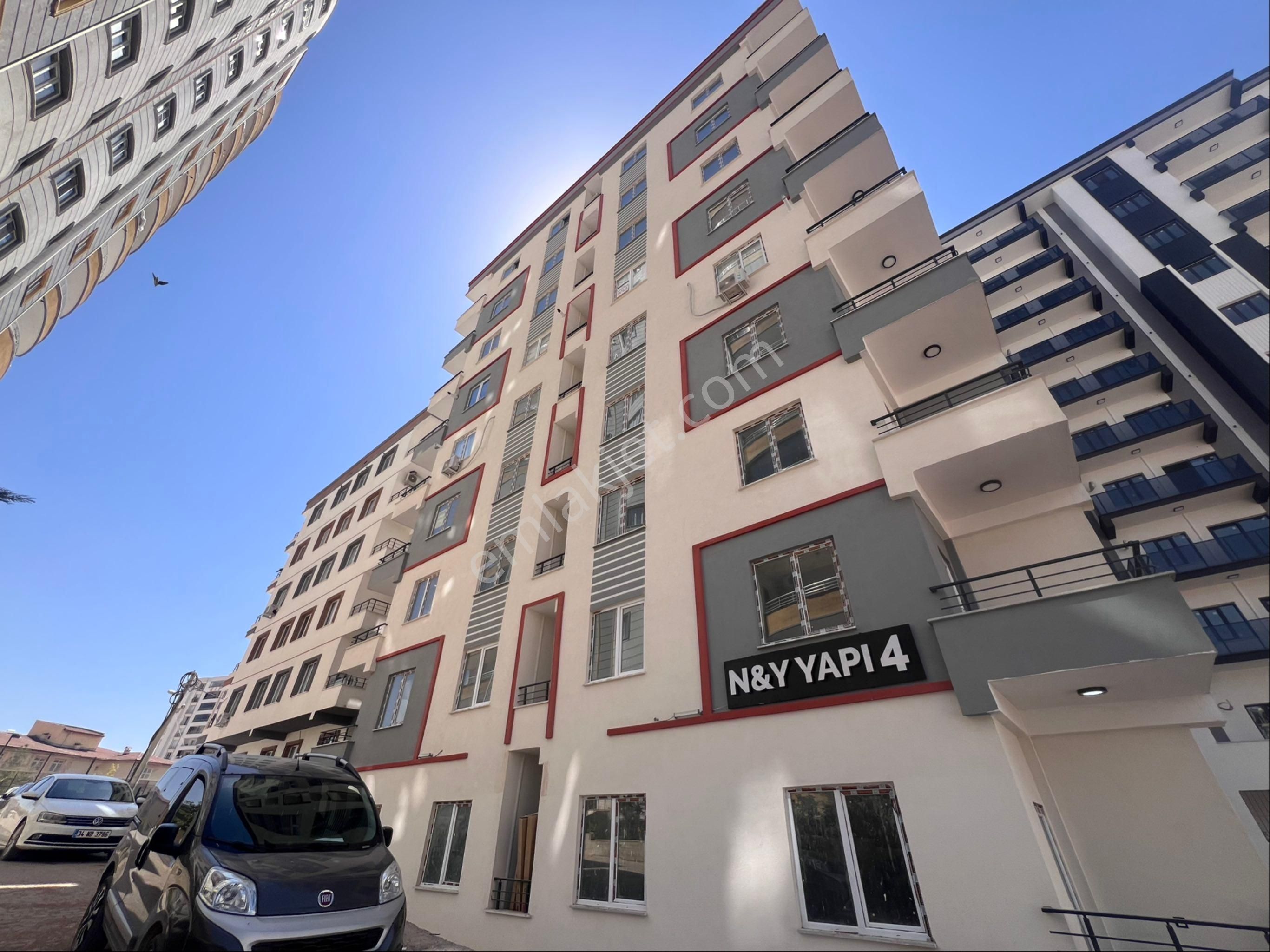 Murat Emlaktan Sosyal Bilimler Lisesi Yanı Ultra Lüks Sıfır 1+1 Dairemiz Kiralıktır