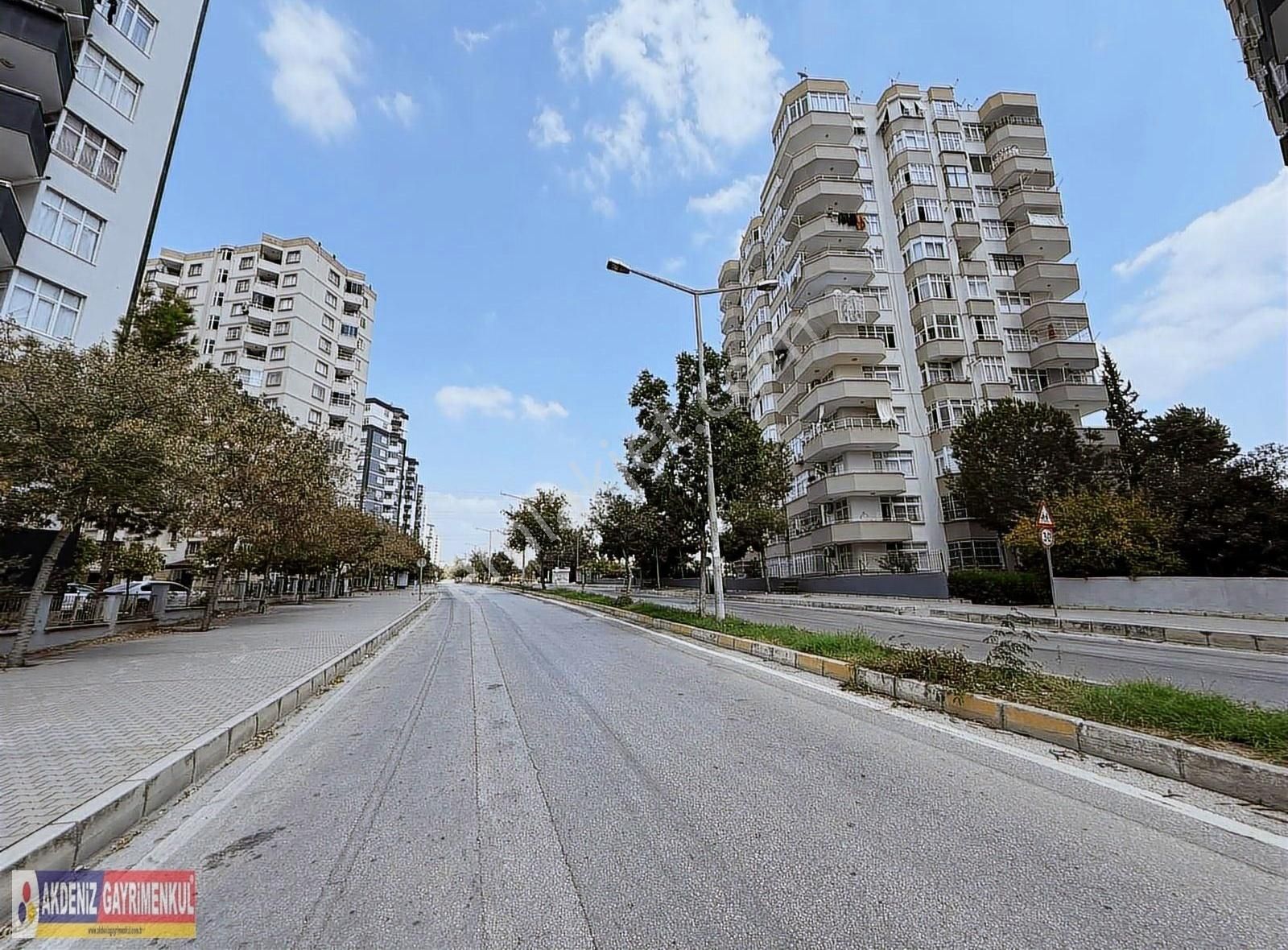 Adana Koop Cadde Üzeri Park Manzaralı İskanlı Kat Mülkiyetli - Görsel 23