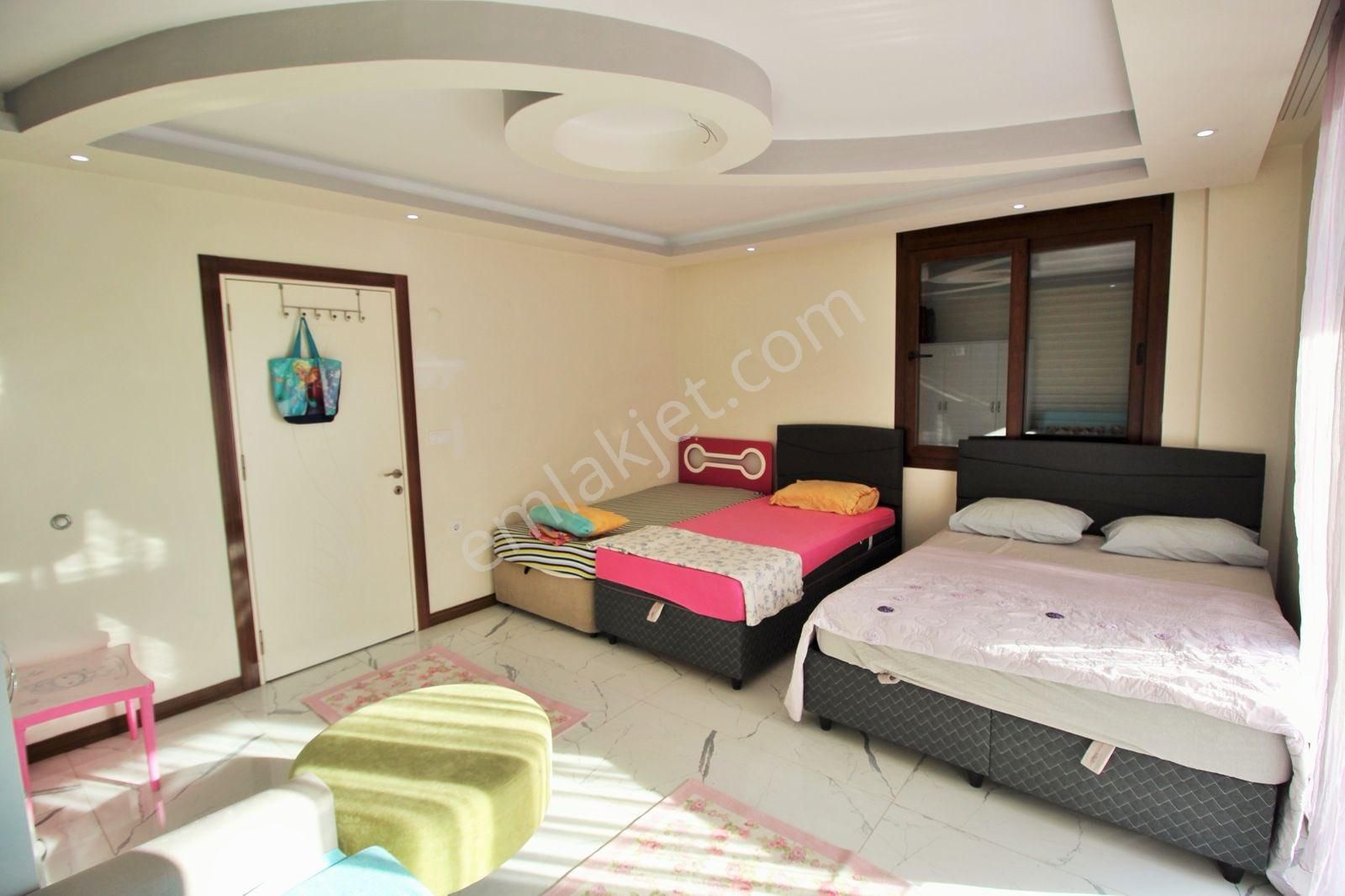 ⚡️acil Satılık⚡️plaja 250 Mt. 3+1 Triplex Tam Müstakil Villa Havuzlu Sitede⚡️ - Görsel 24