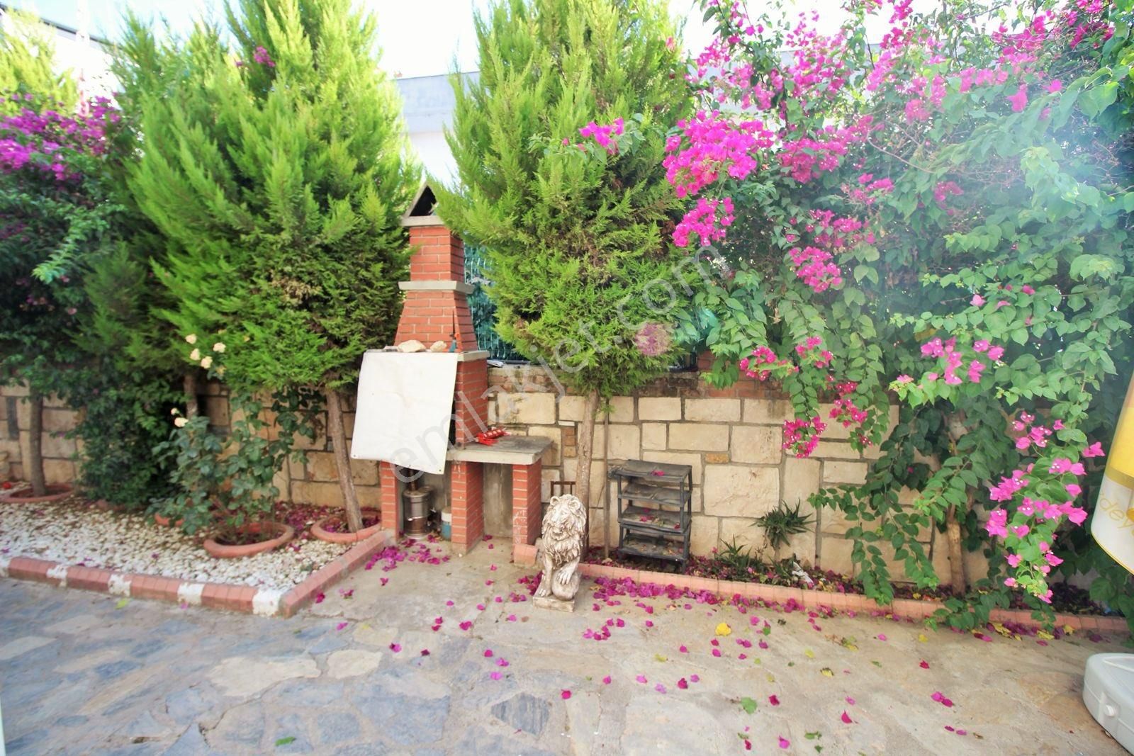 ⚡️acil Satılık⚡️plaja 250 Mt. 3+1 Triplex Tam Müstakil Villa Havuzlu Sitede⚡️ - Görsel 7